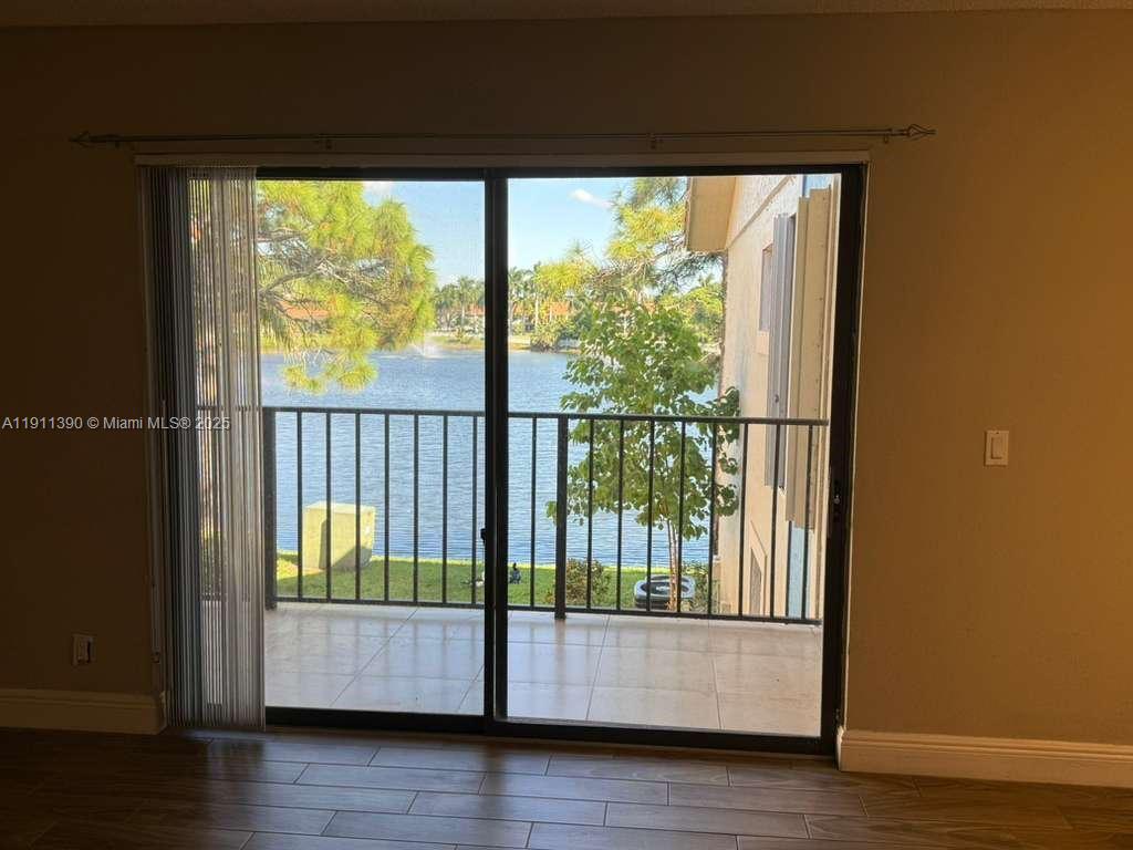 Palm Beach Place Condo