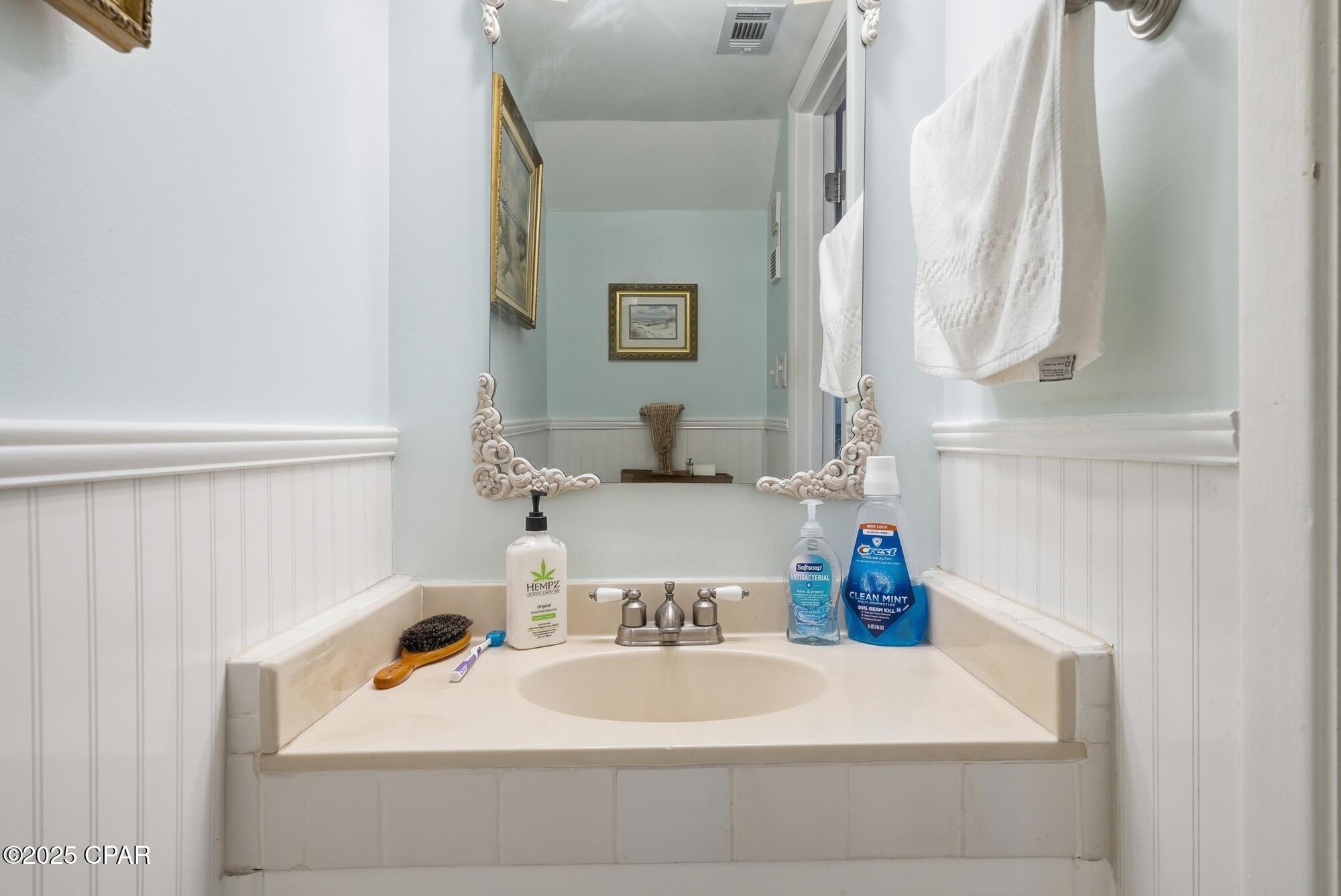 Image 17 For 17462 Front Beach Road 3-d2