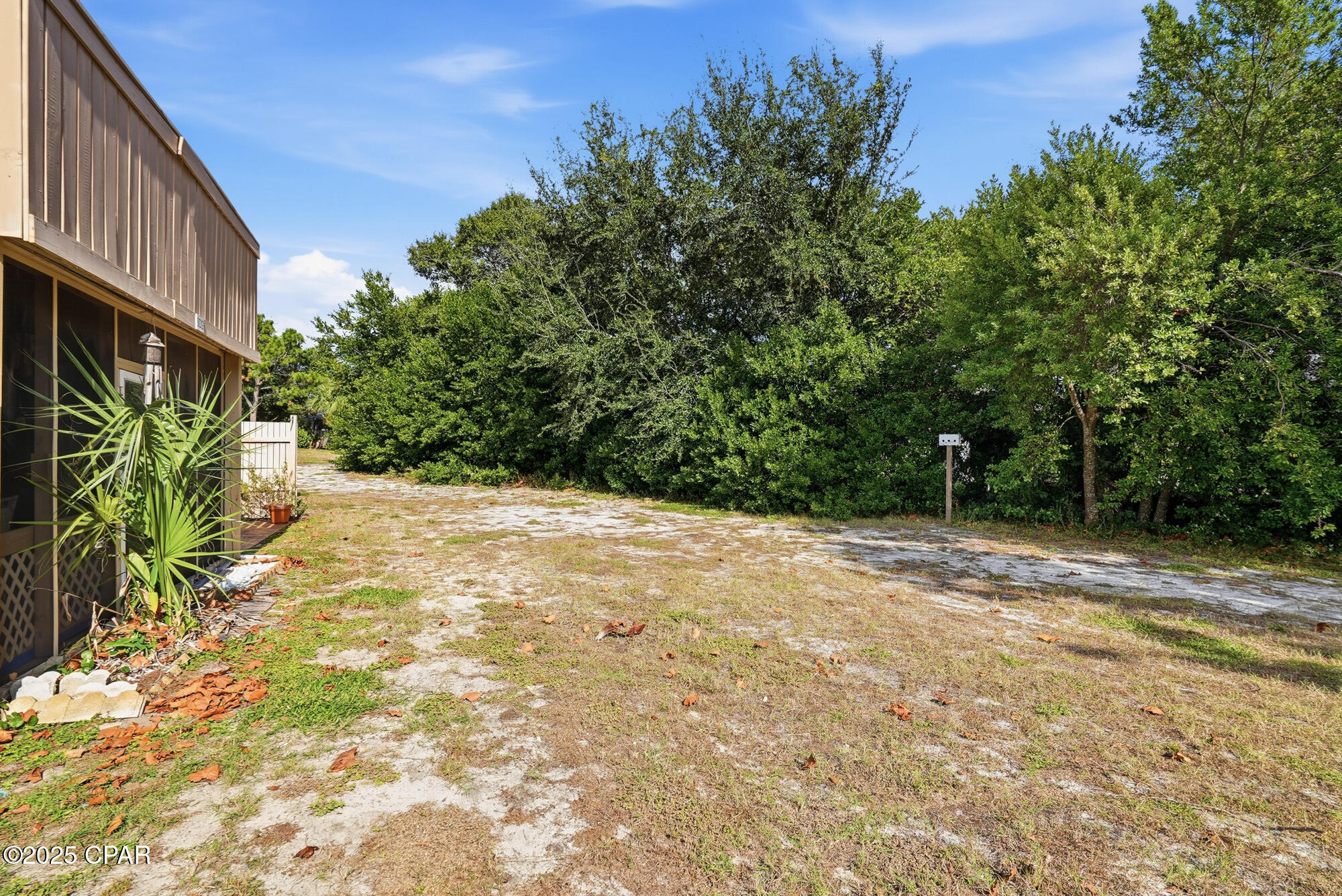 Image 45 For 17462 Front Beach Road 3-d2