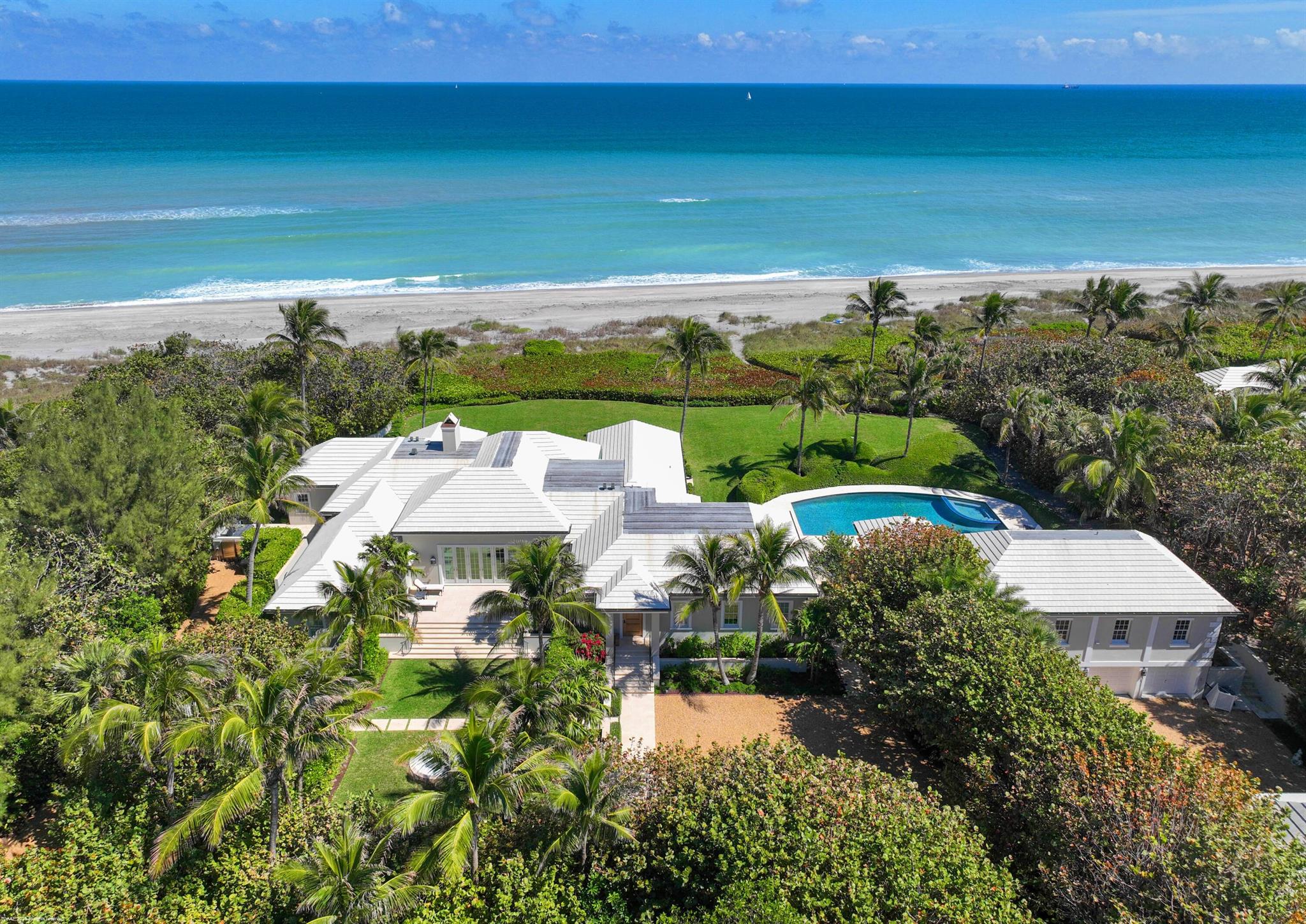 245 Beach Road, Jupiter Island, Florida 33455