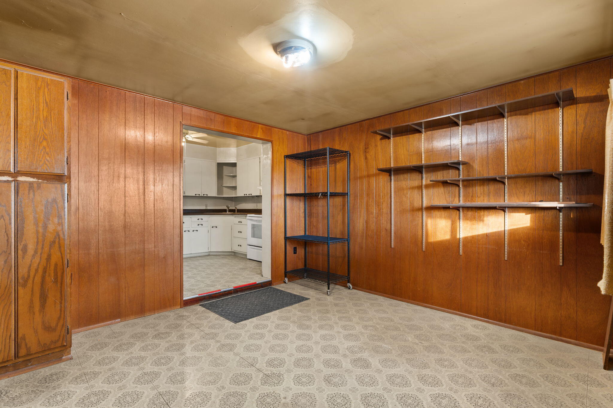 2408 Wilbur Avenue SW Kitchen