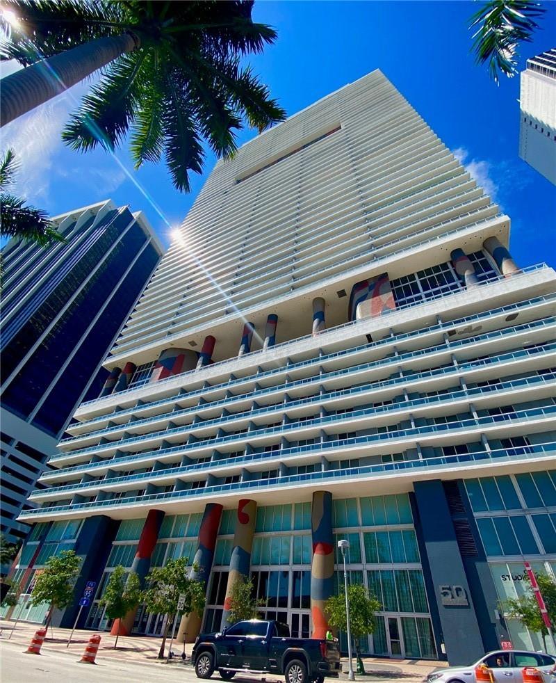 50 Biscayne Condo