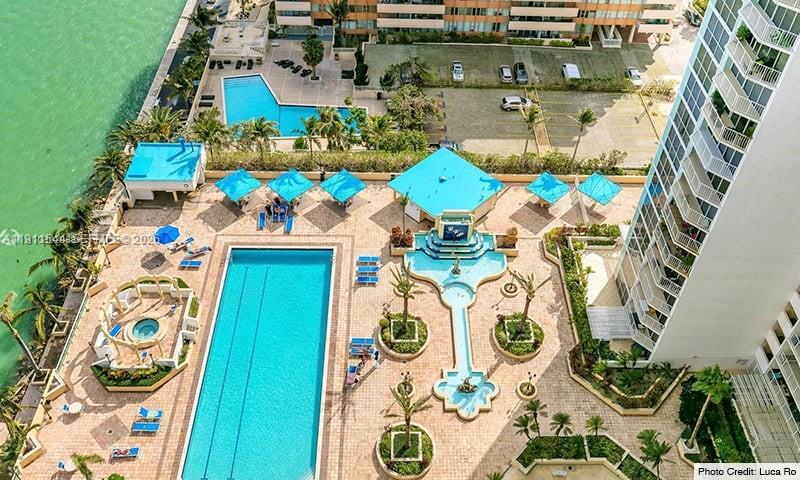 The Grandview Palace Cond