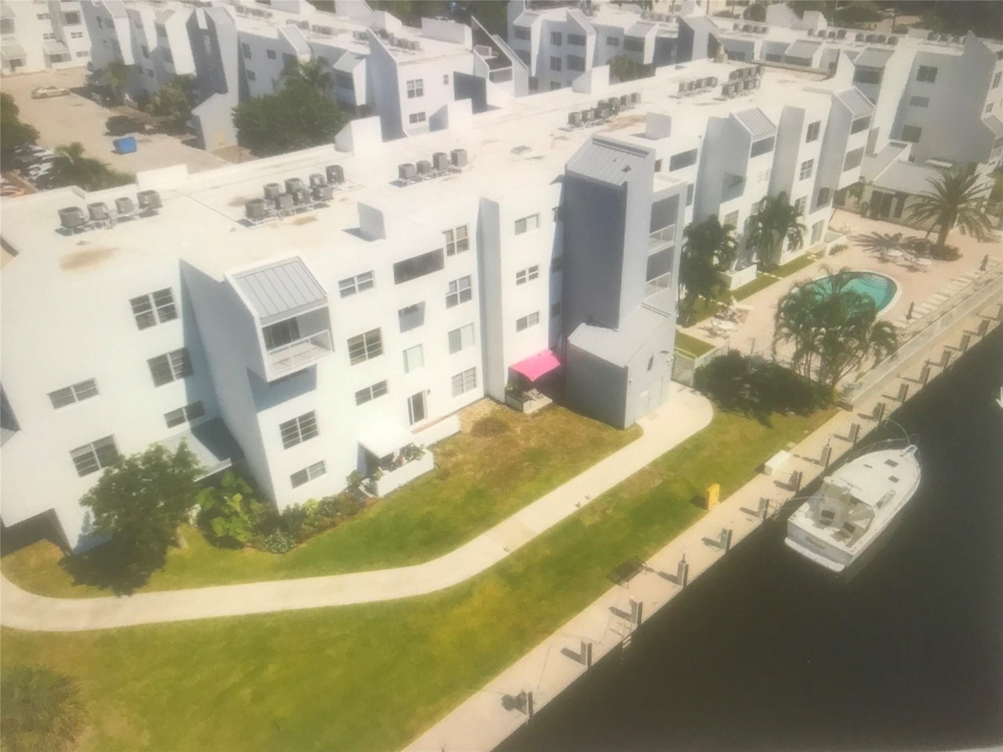 Casa La Quinta Condo