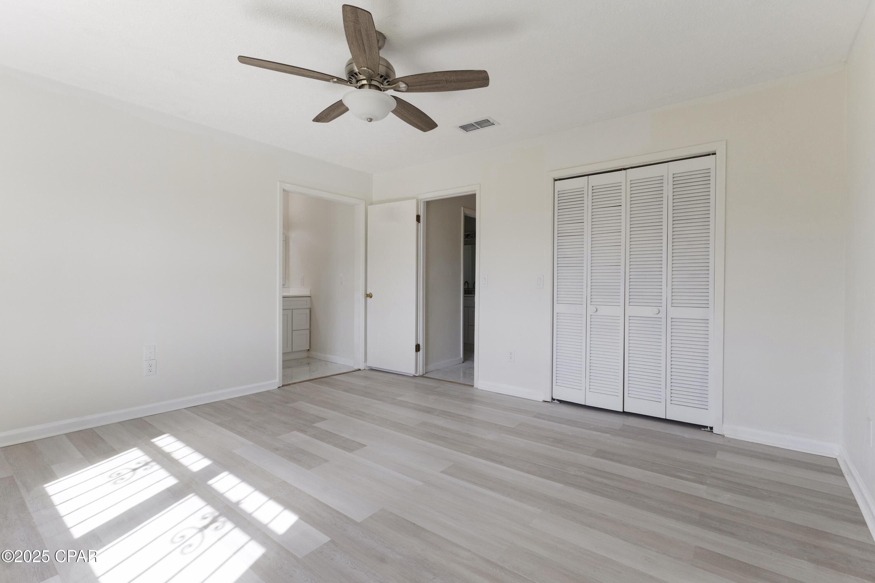 Image 10 For 6742 Greenfield Road