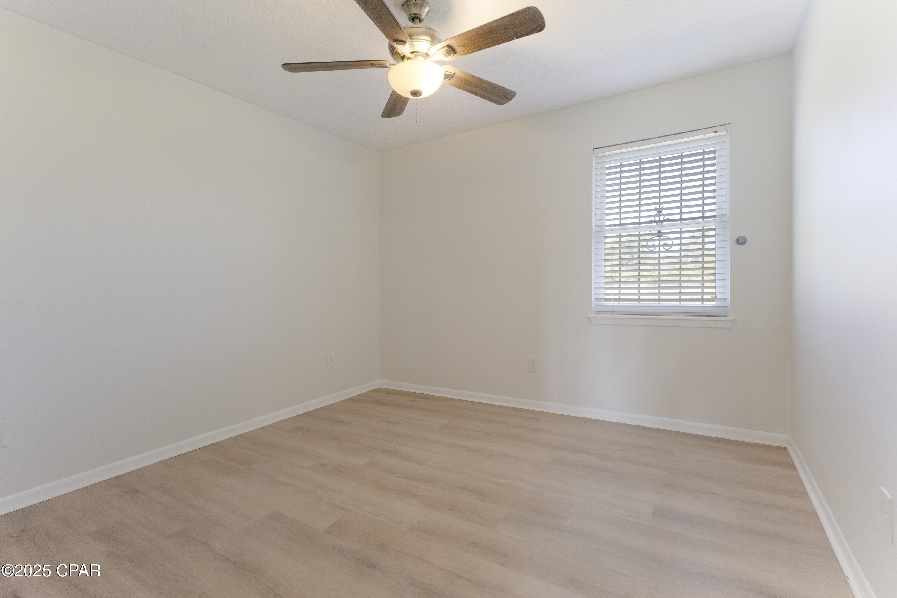 Image 16 For 6742 Greenfield Road