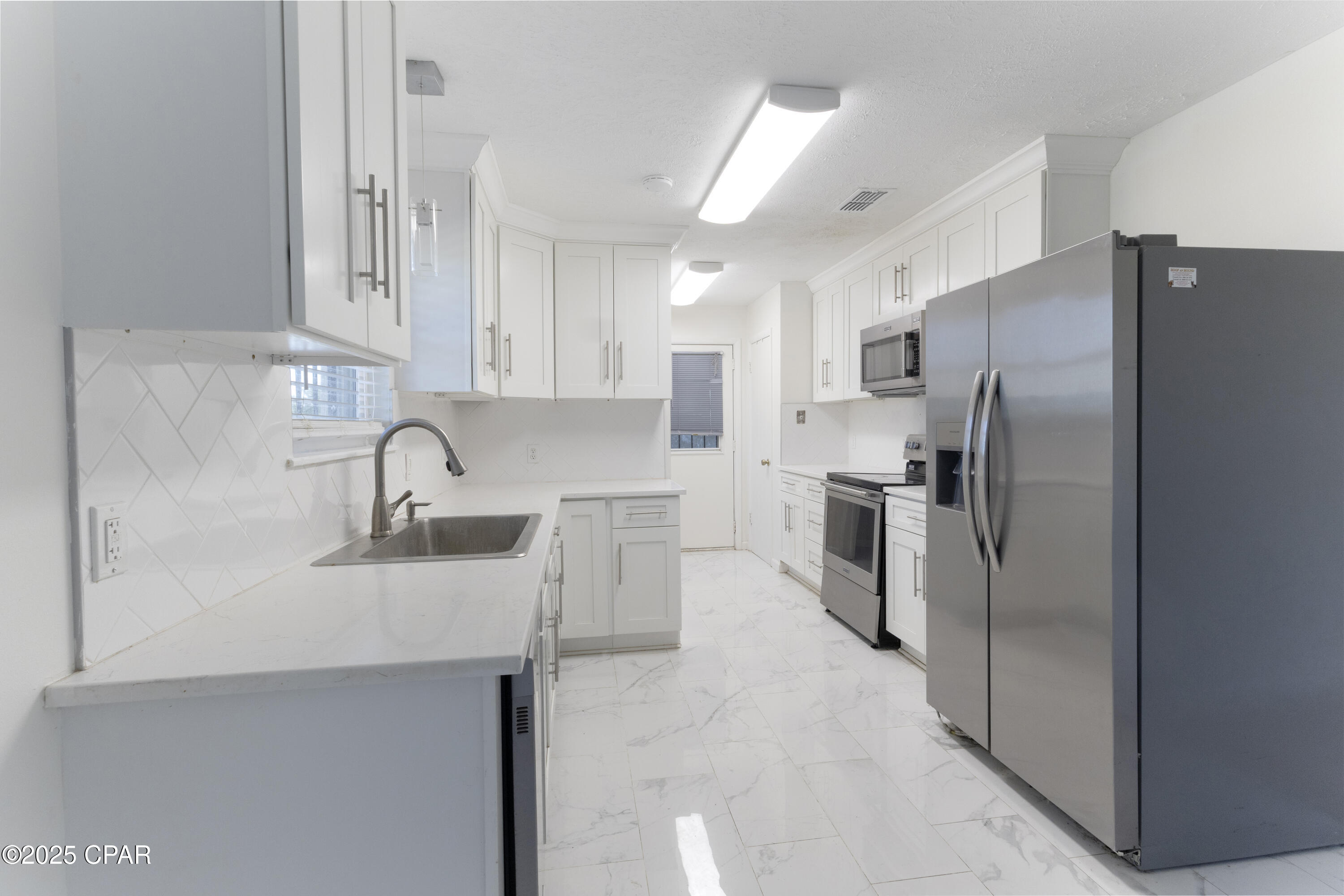 Image 3 For 6742 Greenfield Road