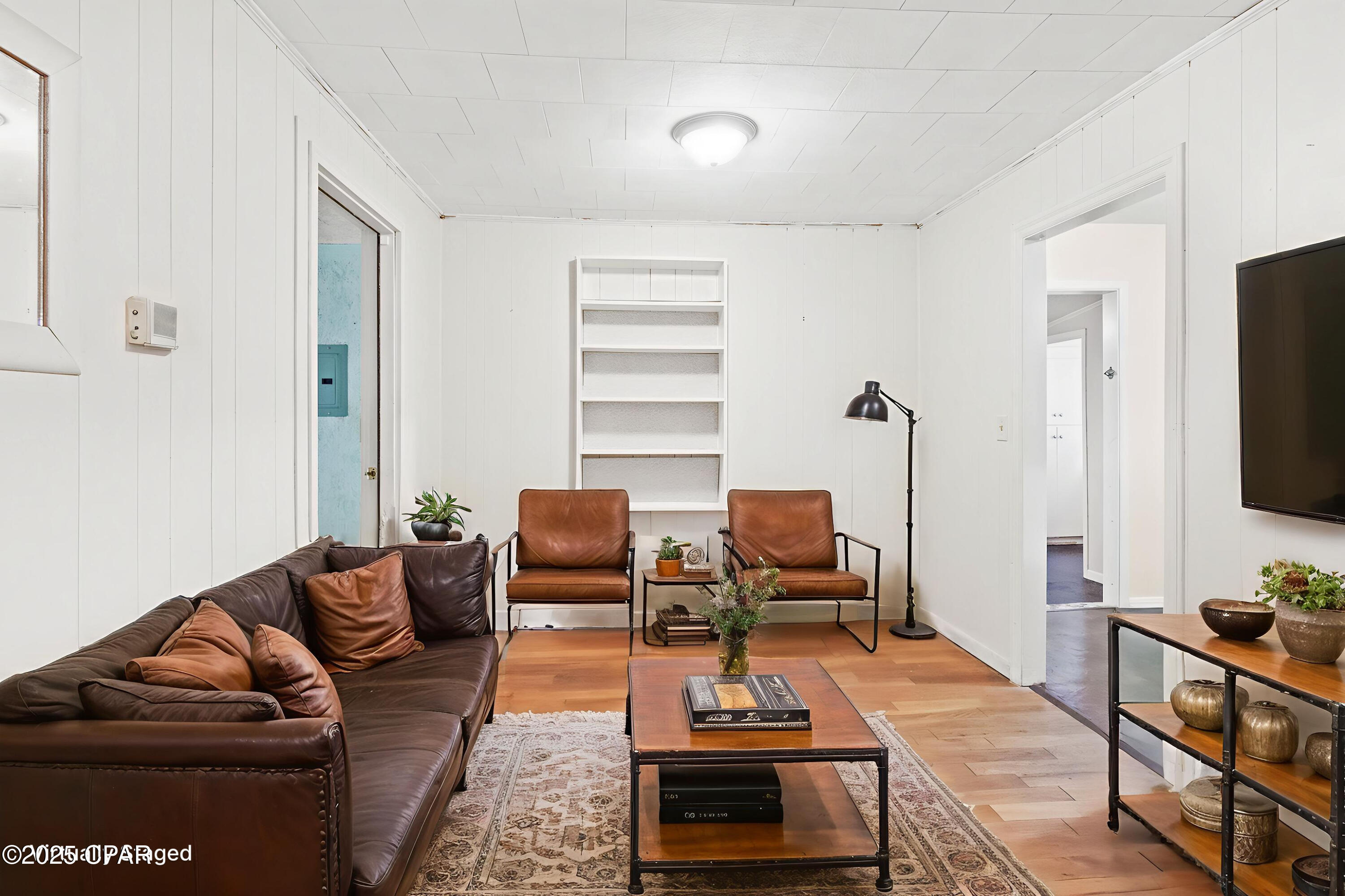 Image 3 For 4327 Kelson Avenue