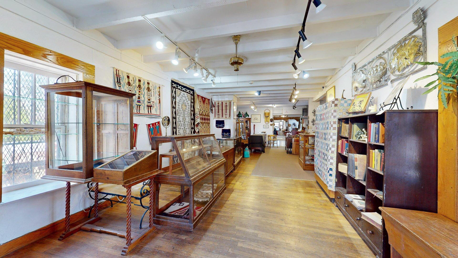 416 Romero Street NW 