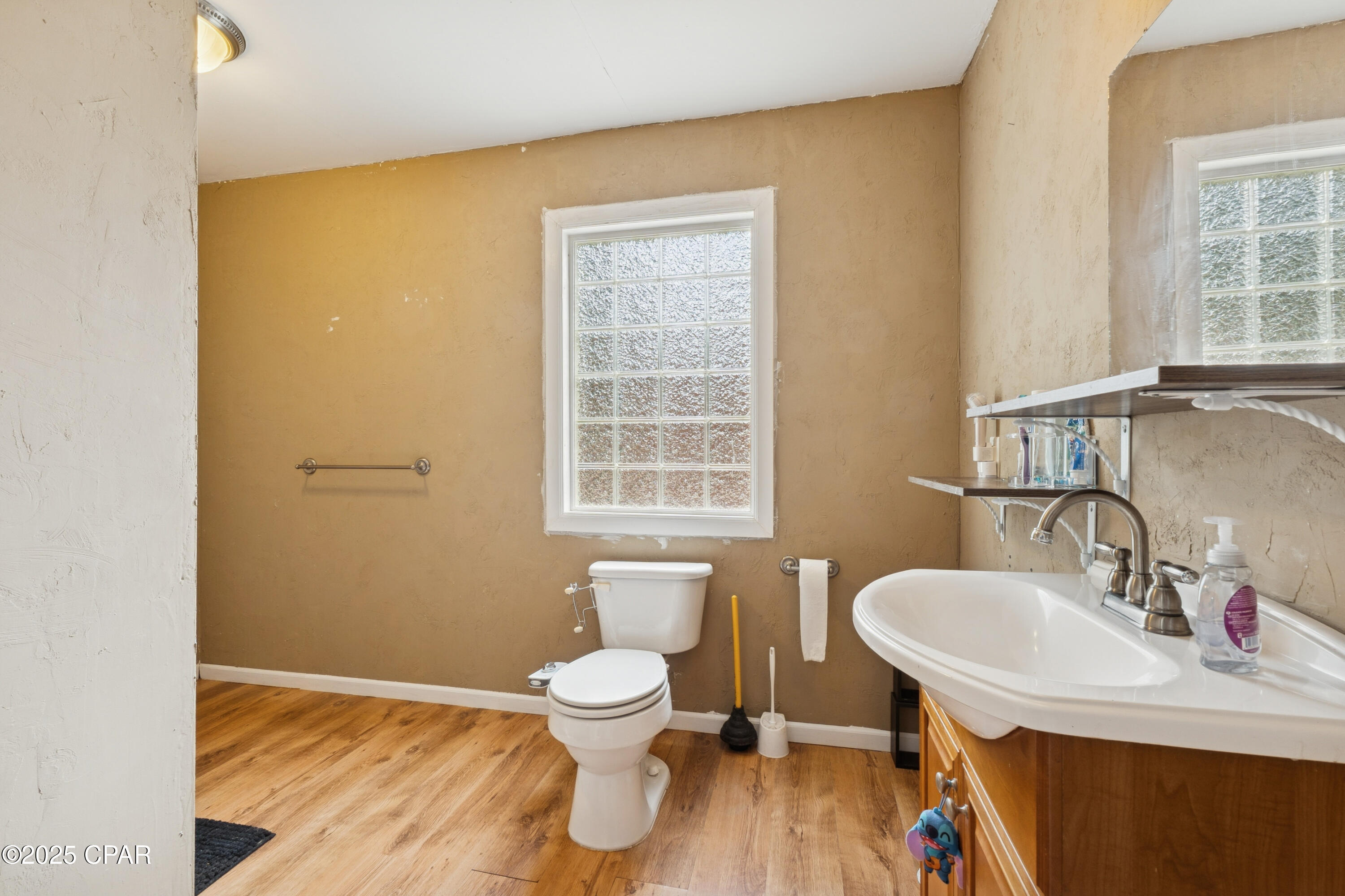 Image 7 For 13132 Timbercrest Road