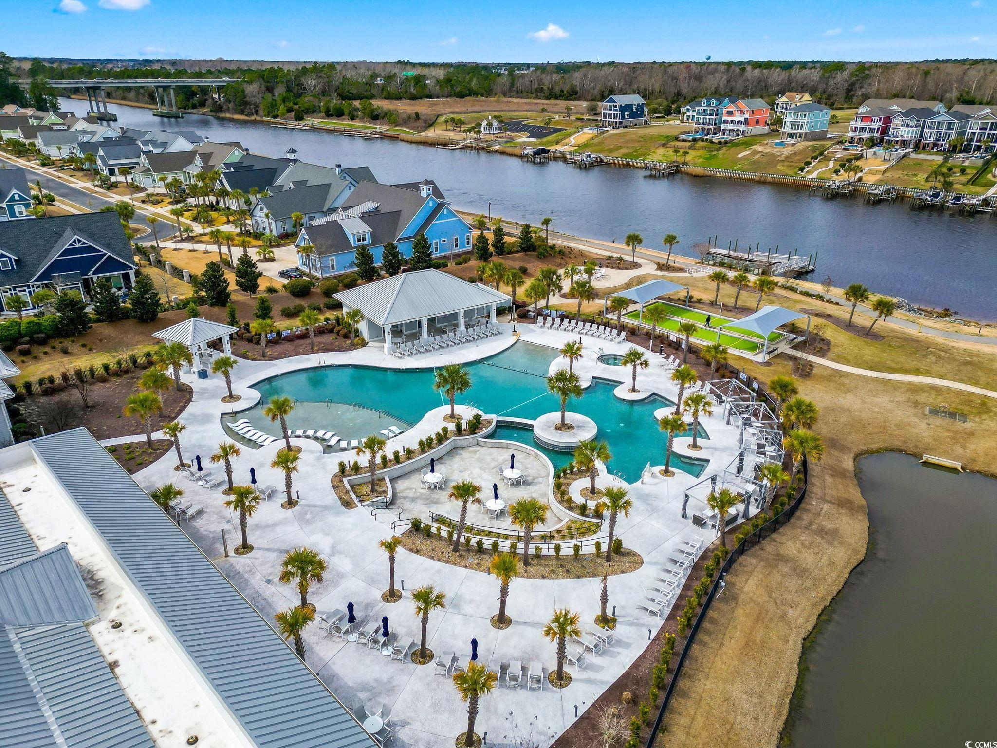 2527059 | Photo 22