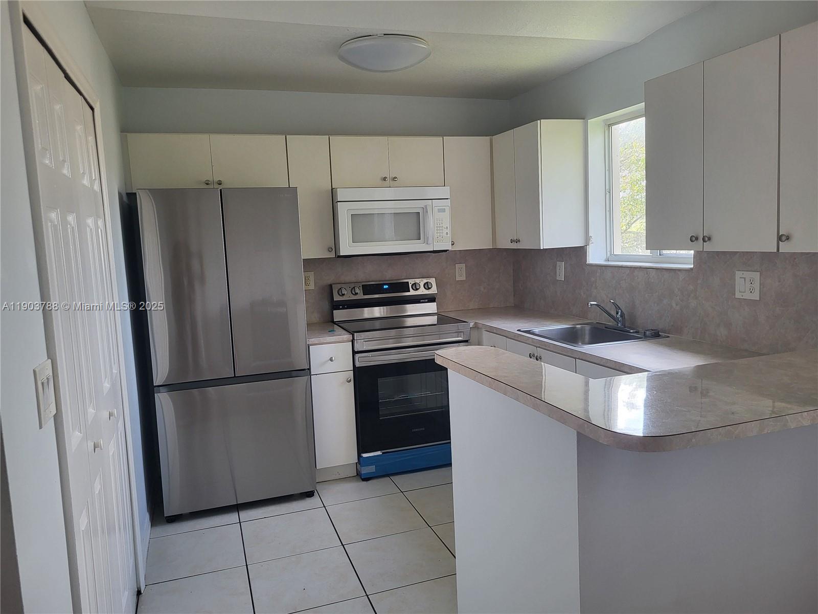 Venetia Gardens South Con