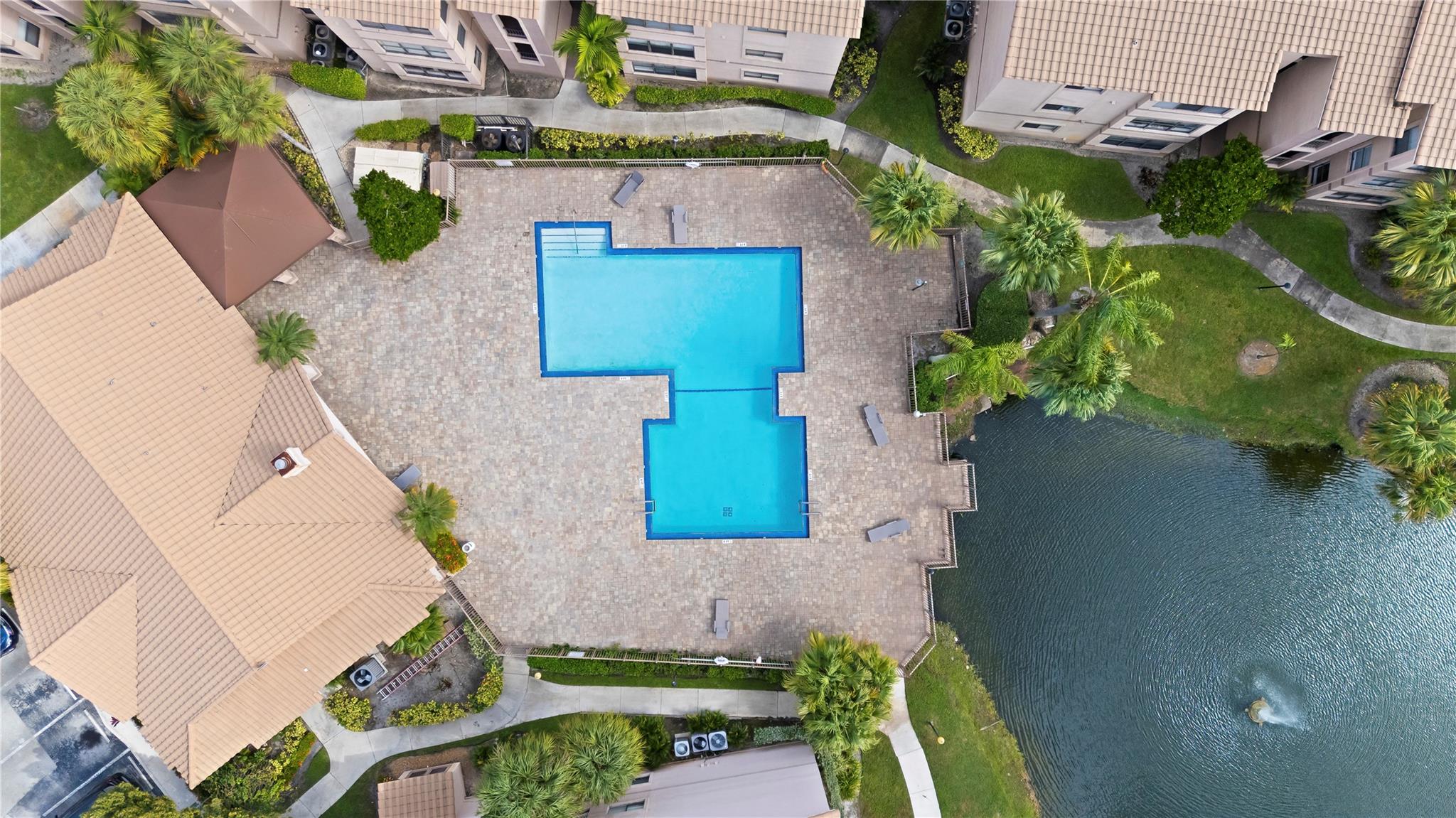 Sundance At Davie Condo