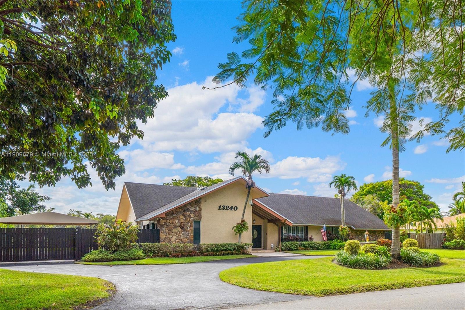 Calusa Club Estates