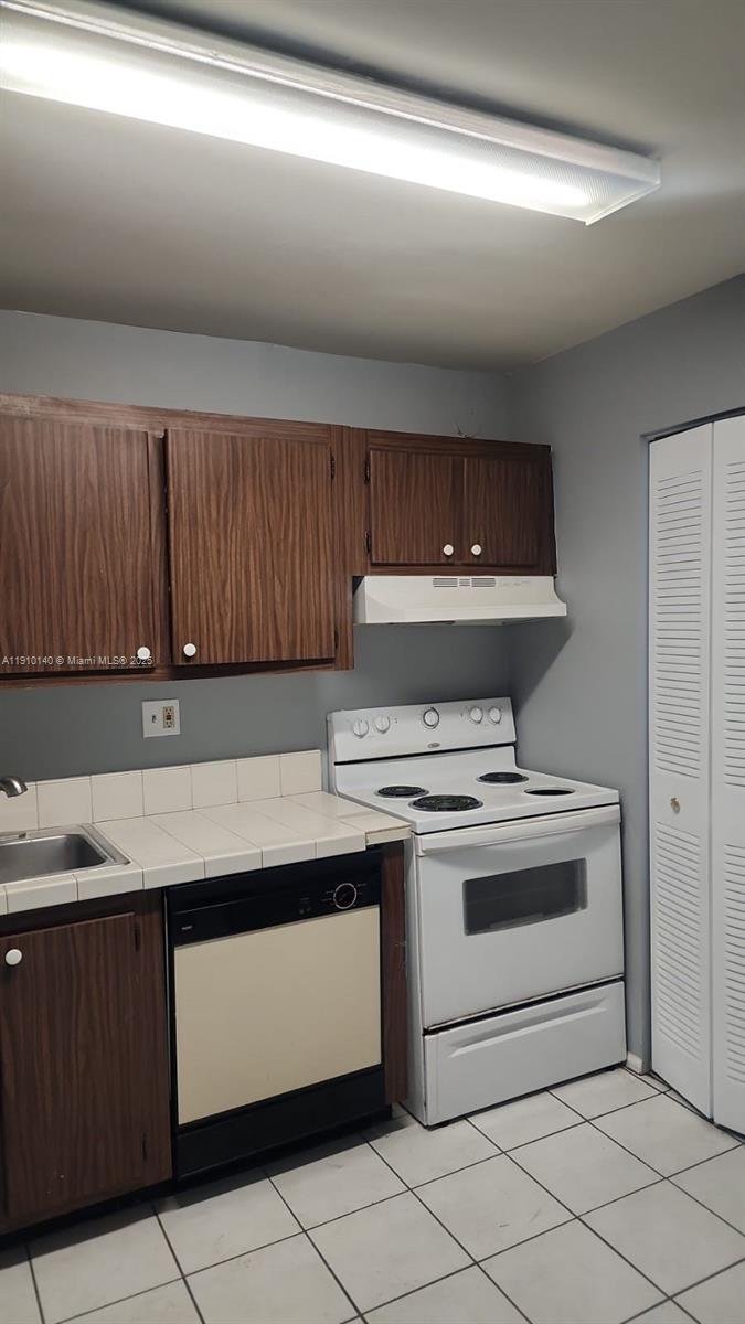 Versailles Gardens Condo