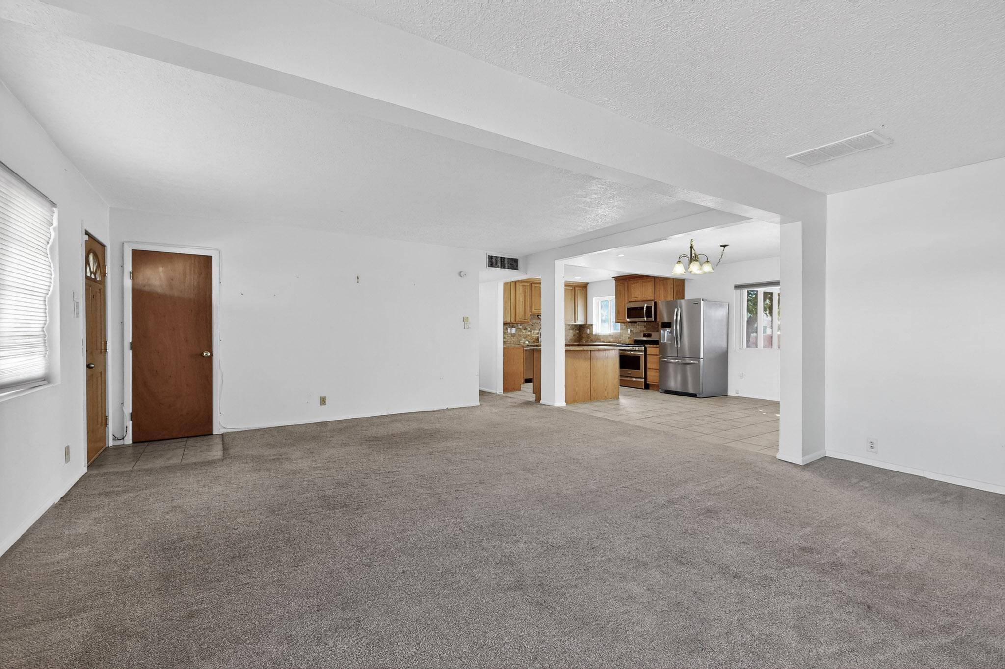 8802 Candelaria Road NE Kitchen