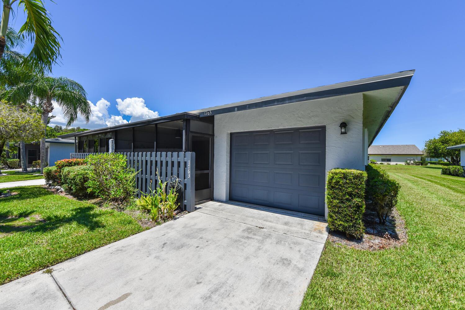 Homes for sale in Fort Pierce, FL | 1763 S Dovetail Dr, Fort Pierce, FL 34982 | MLS# R11139582