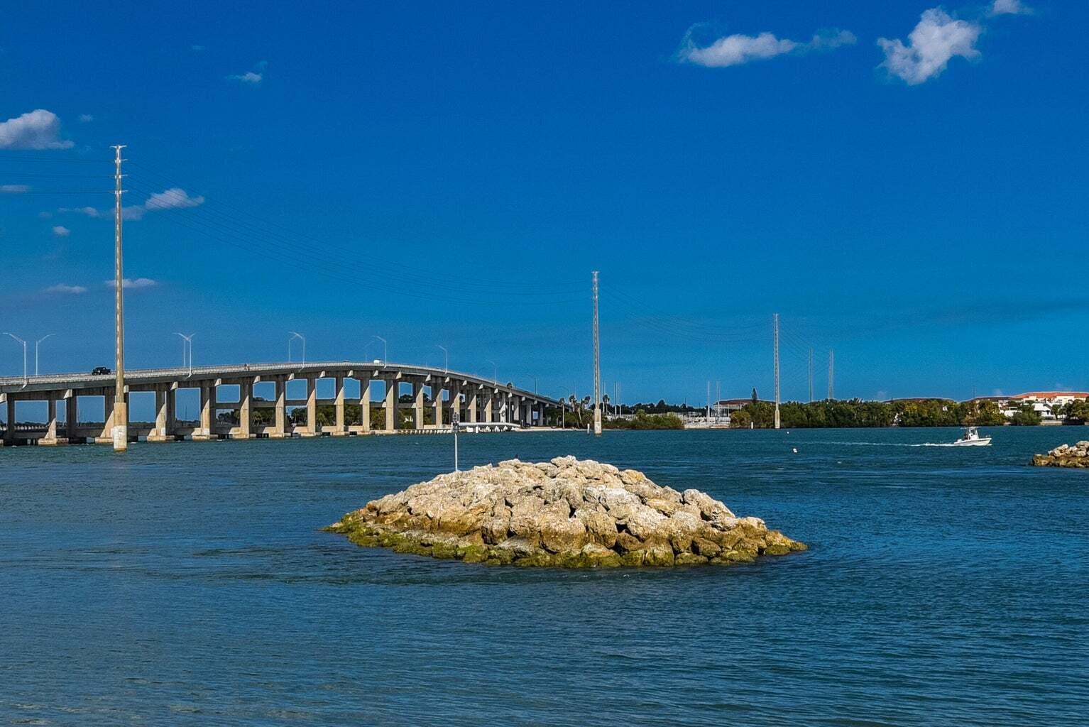 Homes for sale in Fort Pierce, FL | 1763 S Dovetail Dr, Fort Pierce, FL 34982 | MLS# R11139582