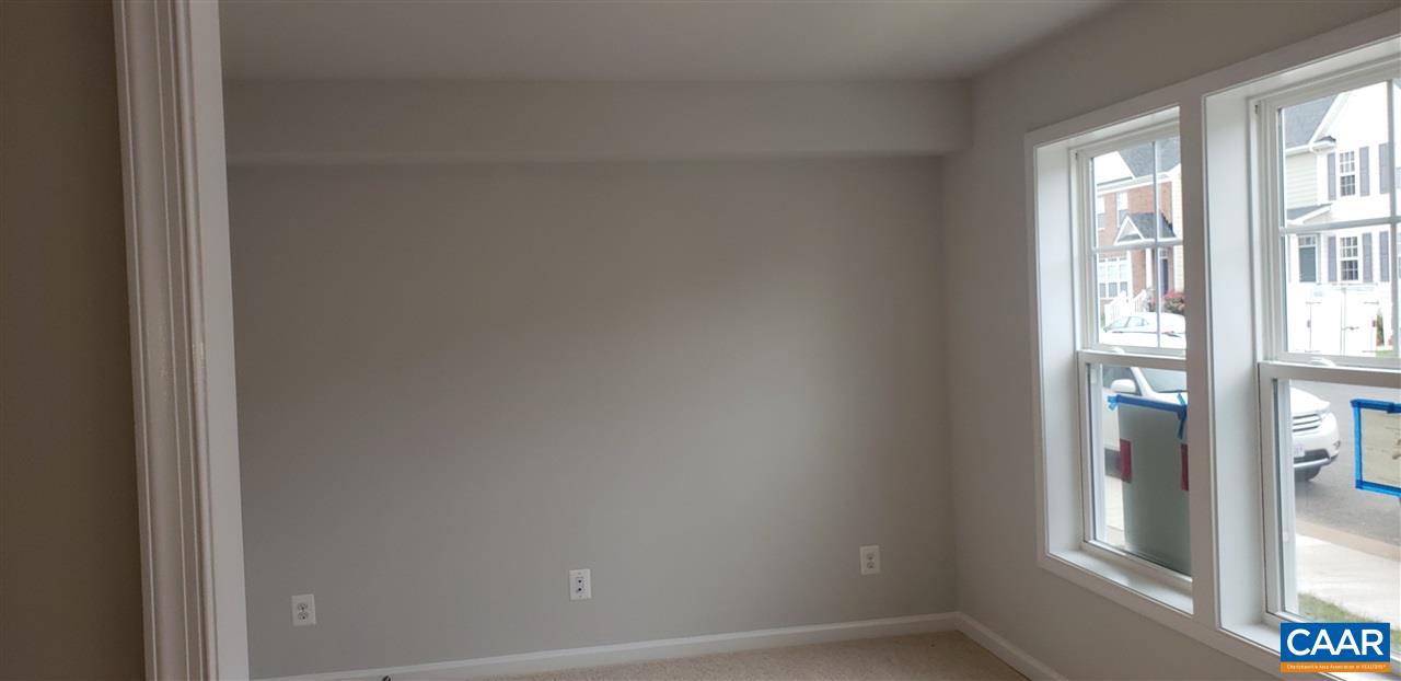 3548 Grand Forks Blvd