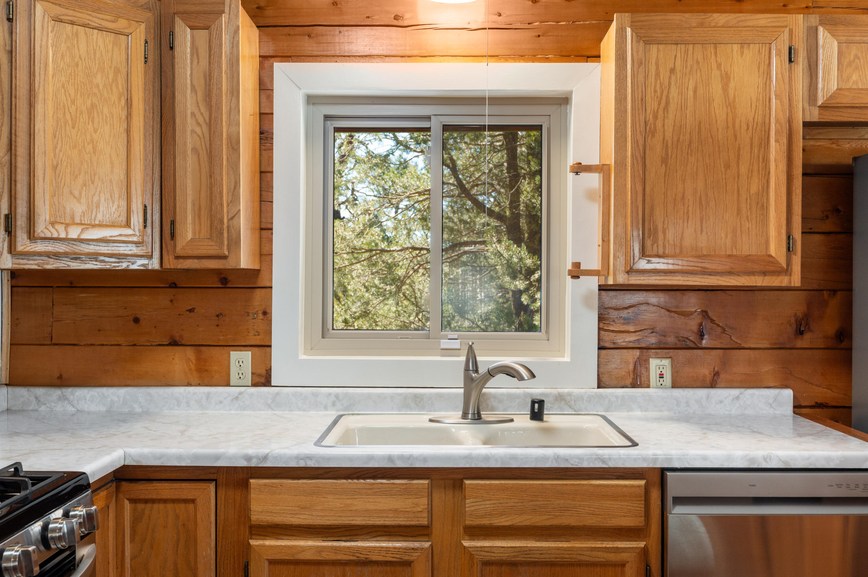 9 Kraemer Drive Kitchen