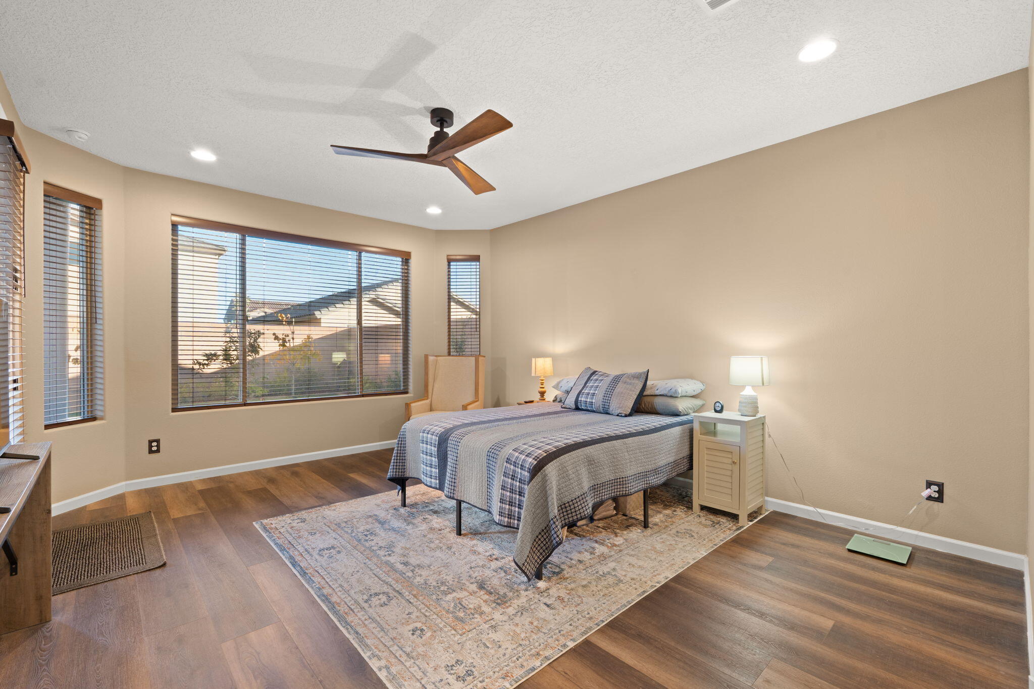 6028 Hardin Drive SE Bedroom