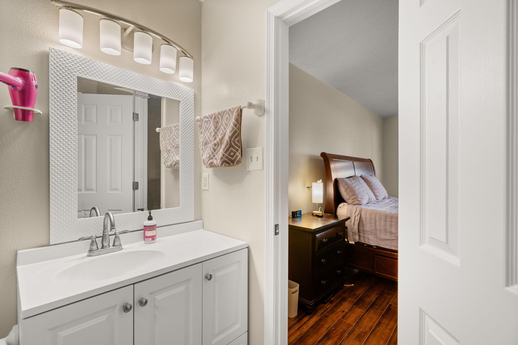 423 Glacier Bay Street SE View