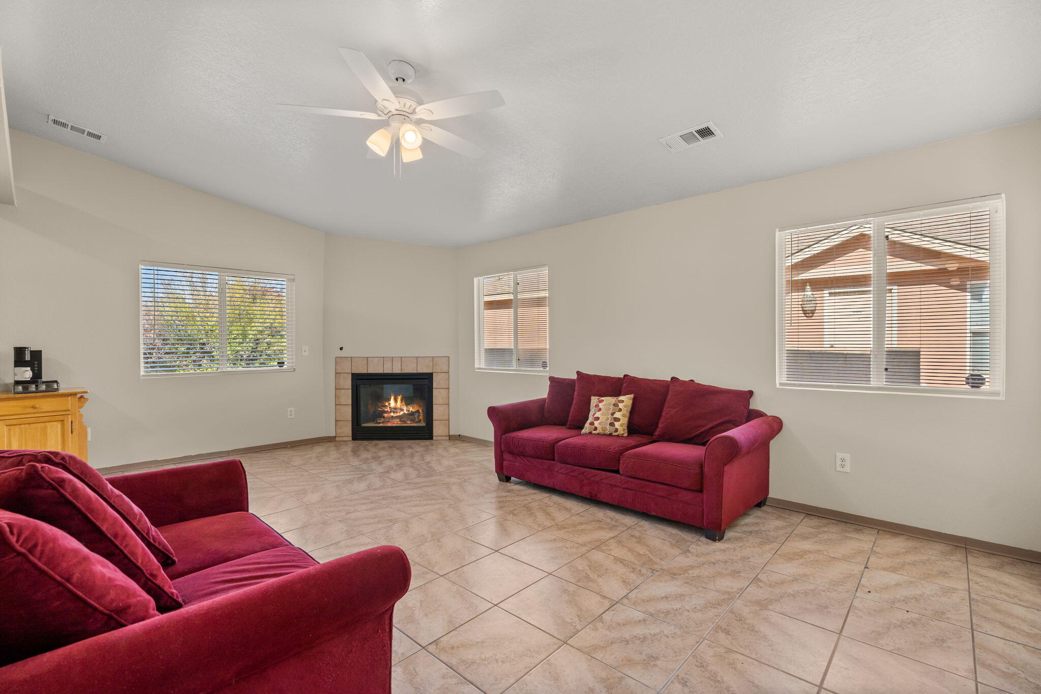 423 Glacier Bay Street SE Living Room