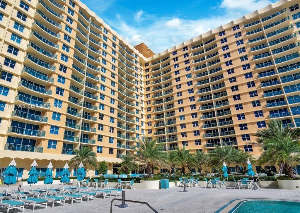 Wave Condo