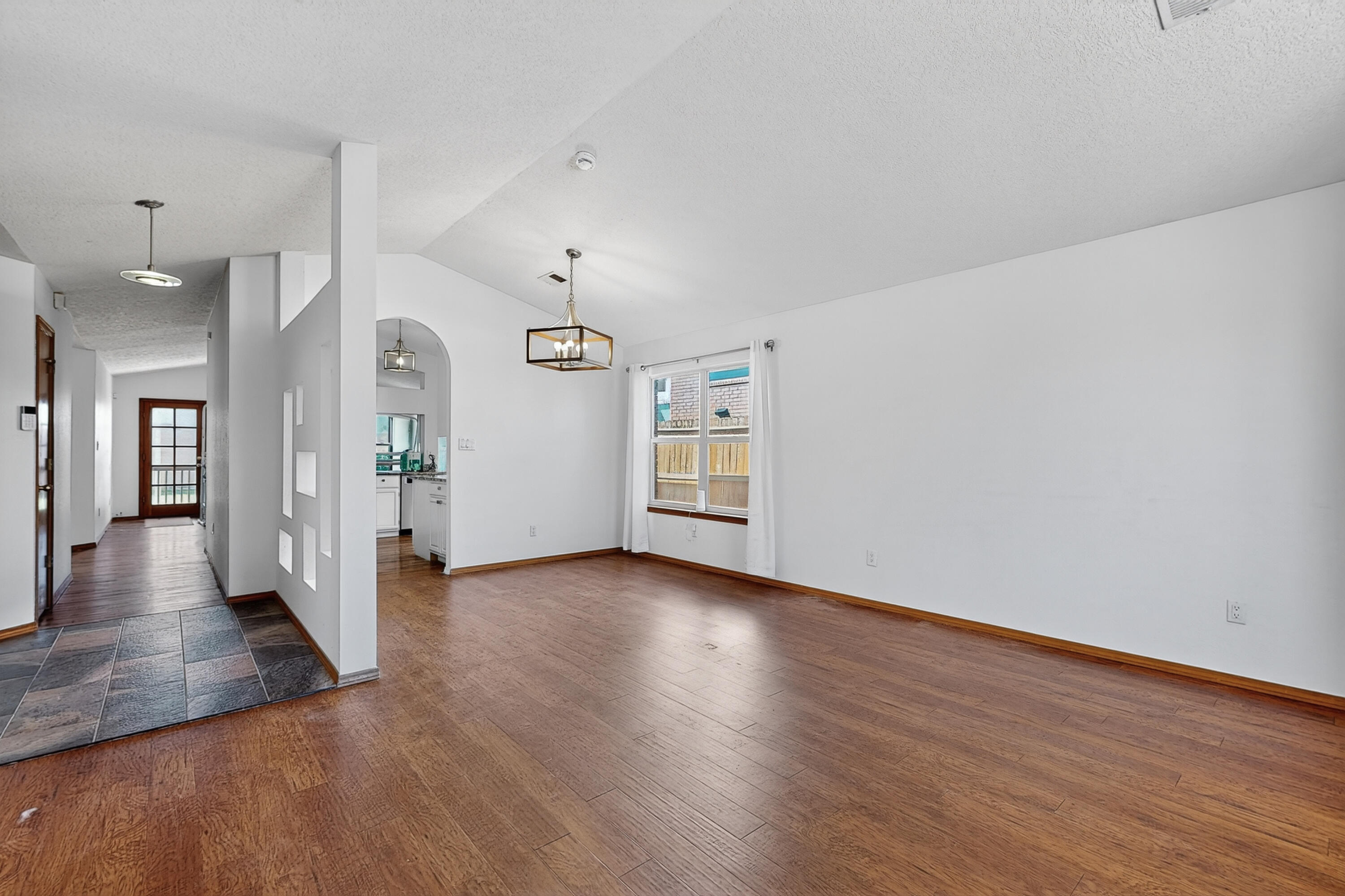 4700 Cutting Avenue NW Living Room