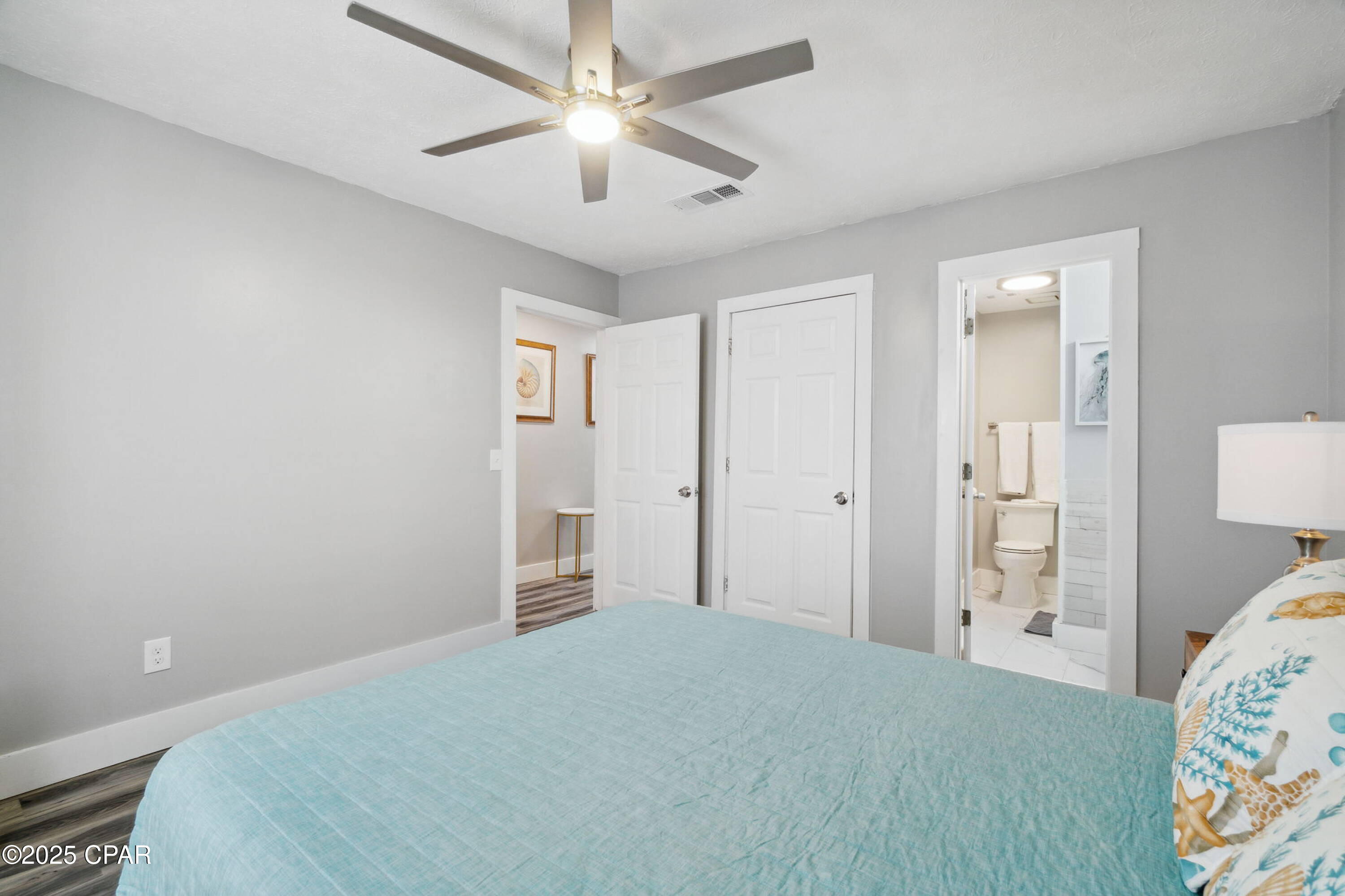 Image 15 For 4021 Dolphin Drive