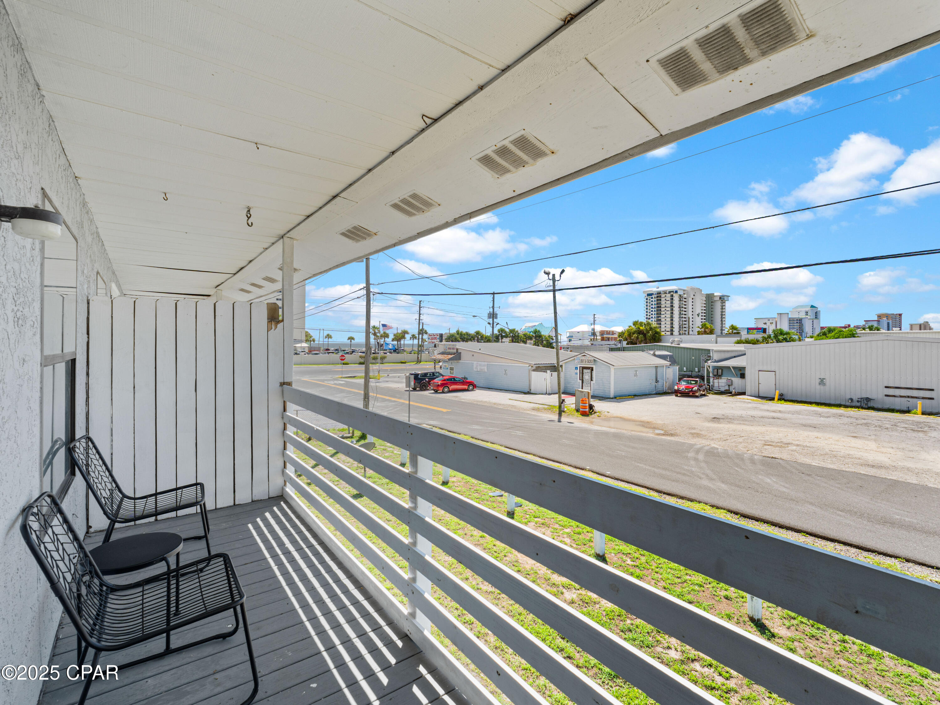 Image 22 For 4021 Dolphin Drive