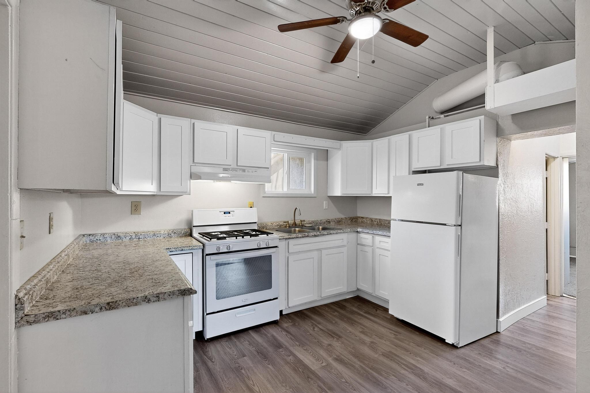 1011-1/2 Barelas Street SW Kitchen