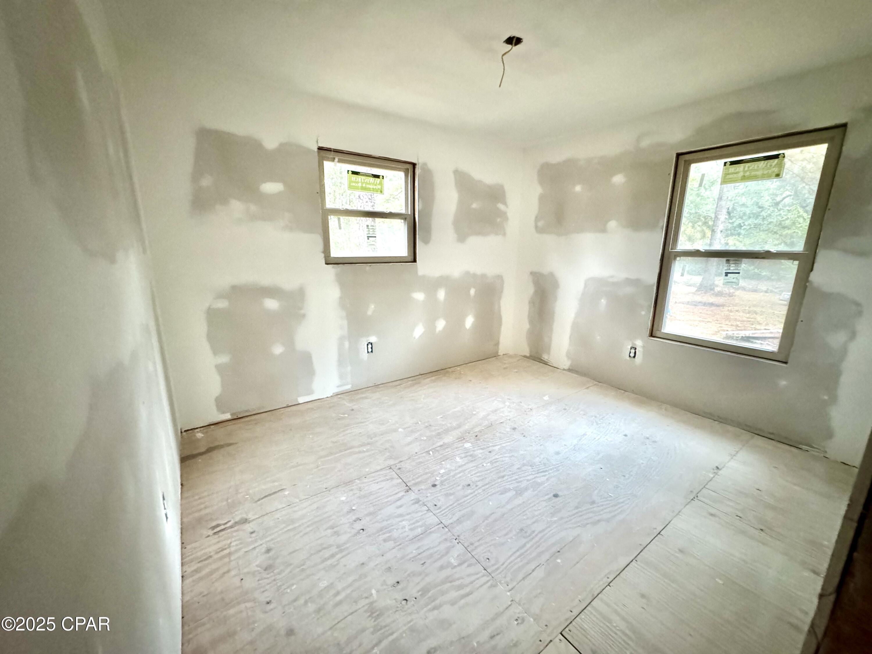 Image 11 For 2729 Highway 2