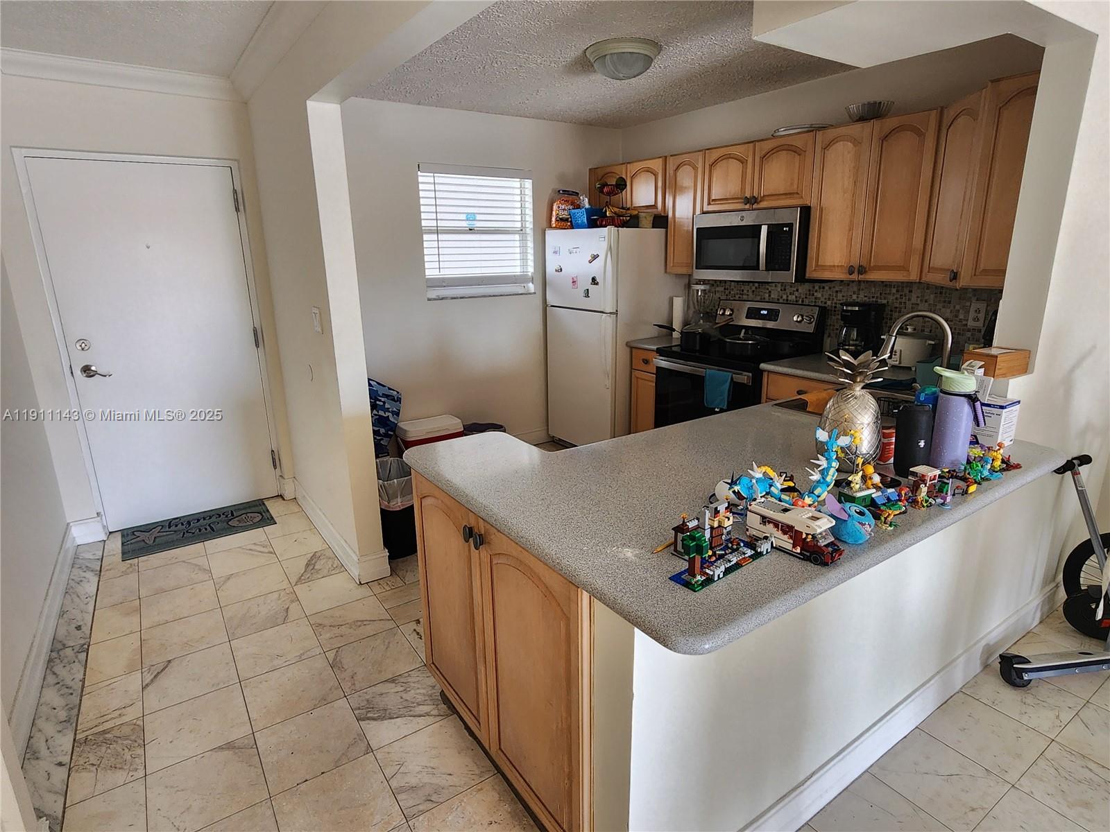 Property photo # 8