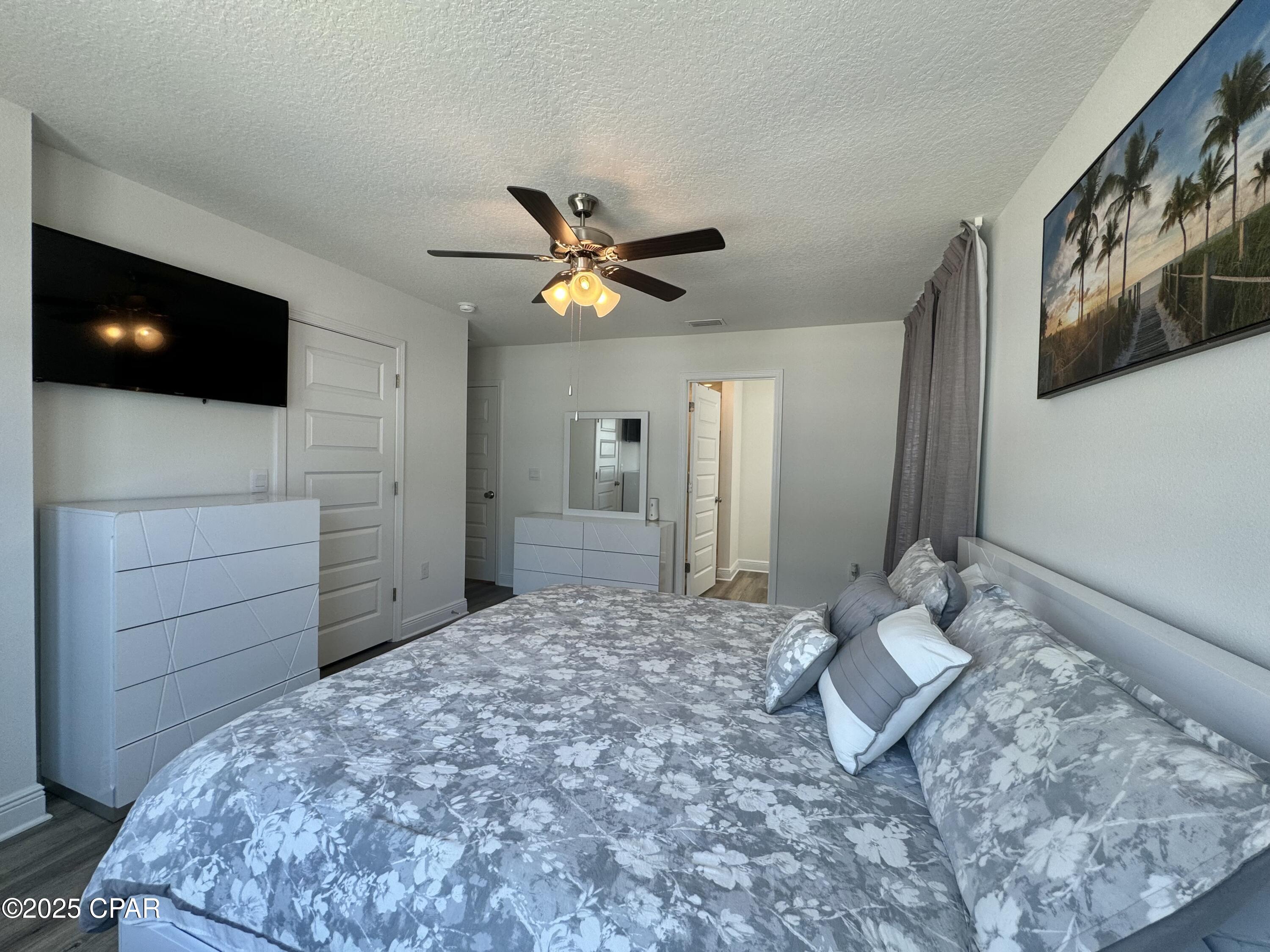 Image 14 For 560 Melrose Way