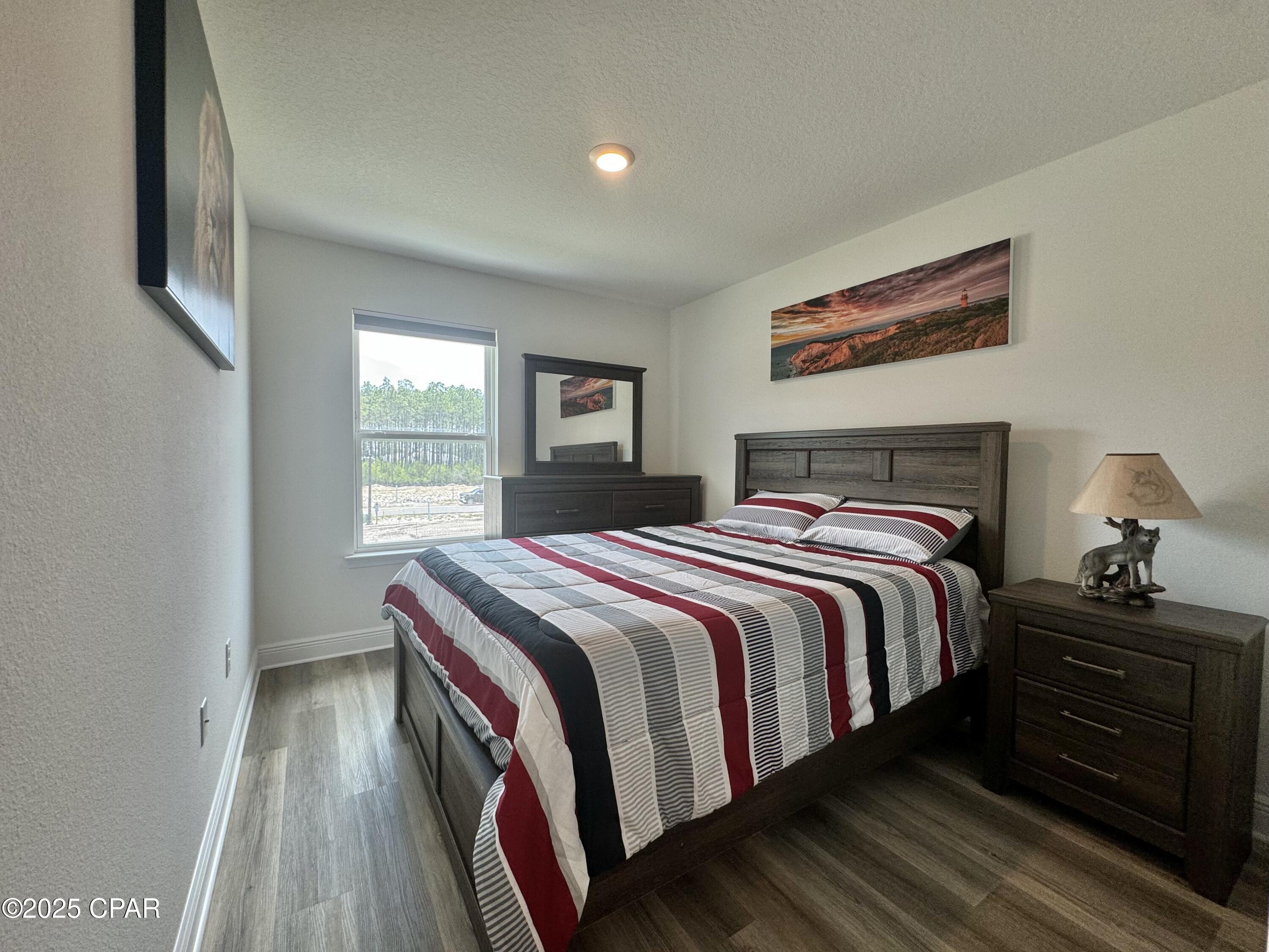 Image 20 For 560 Melrose Way