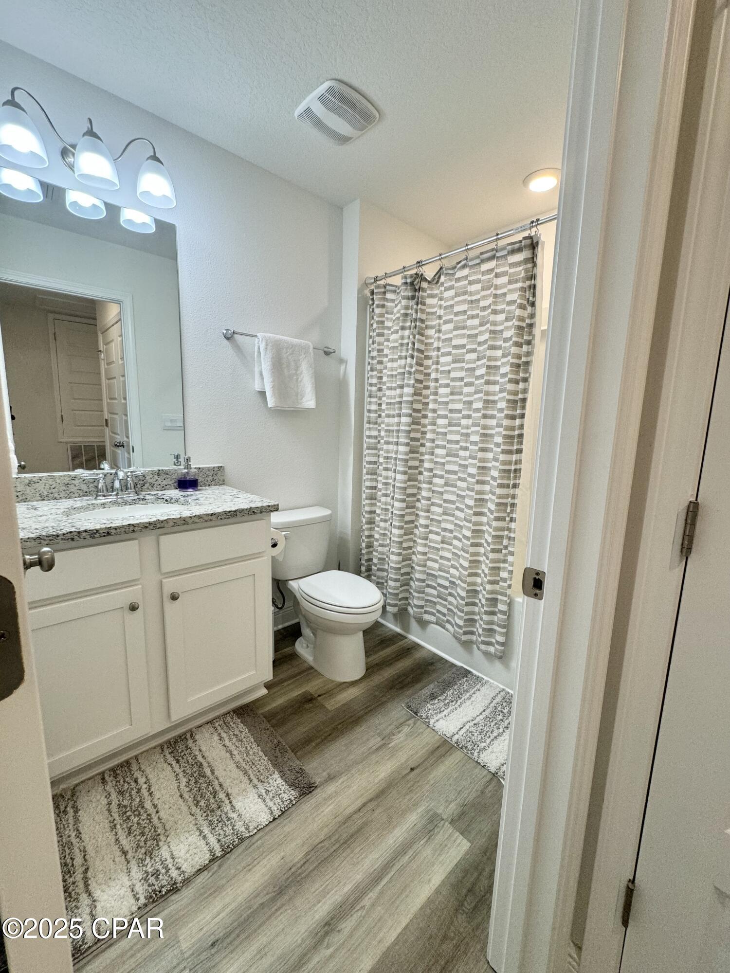 Image 21 For 560 Melrose Way