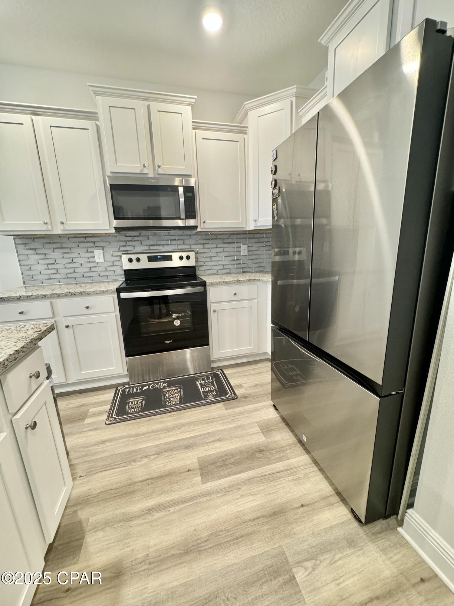 Image 6 For 560 Melrose Way