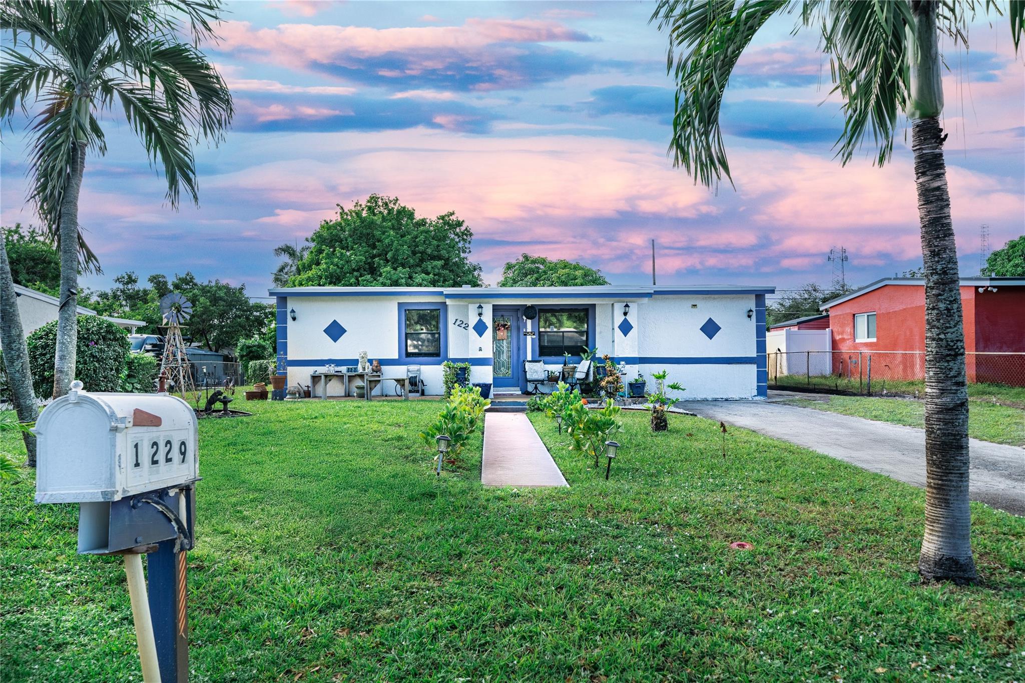 Lauderdale Manors Amd