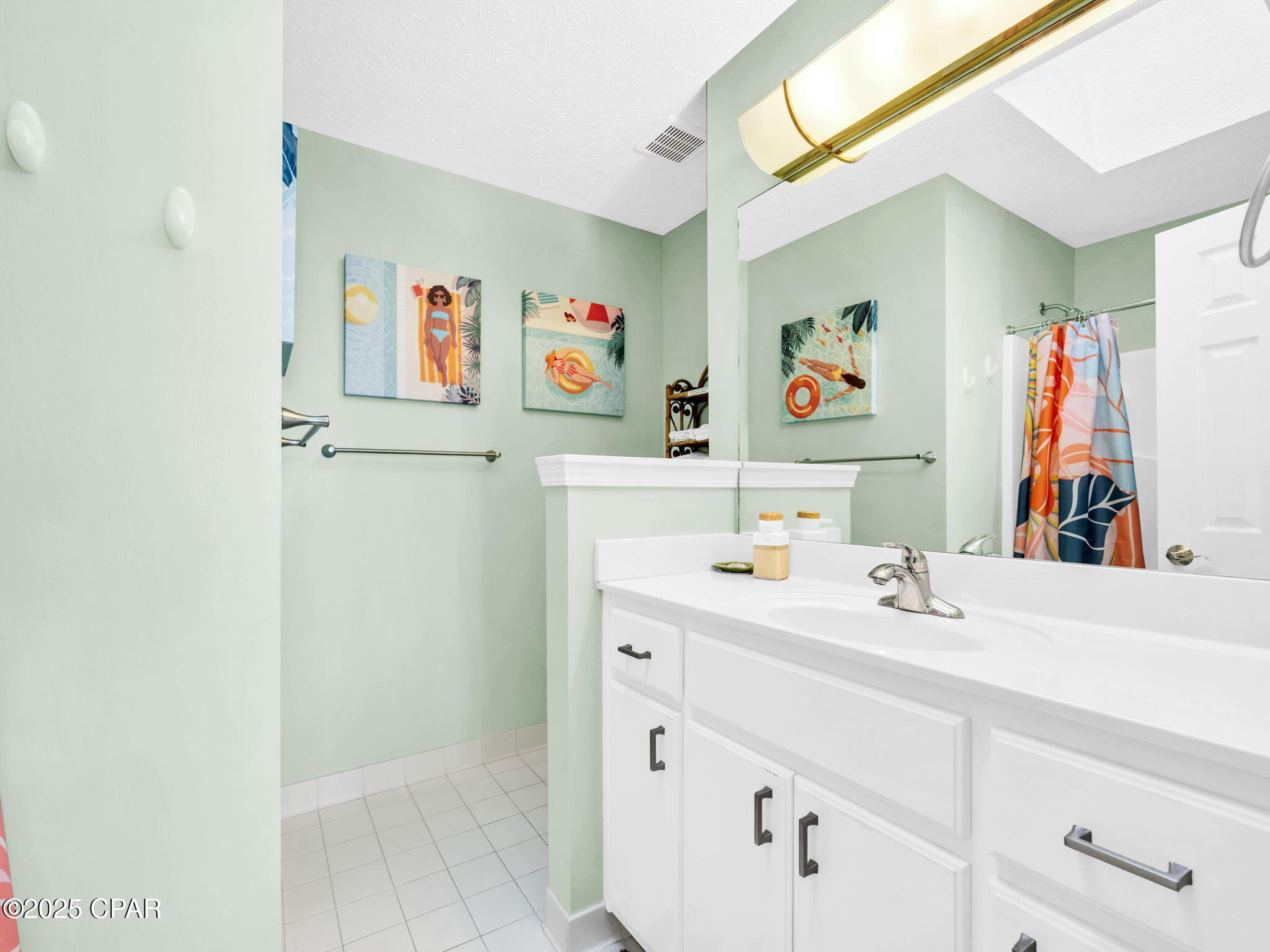 Image 12 For 3914 Vicar Street