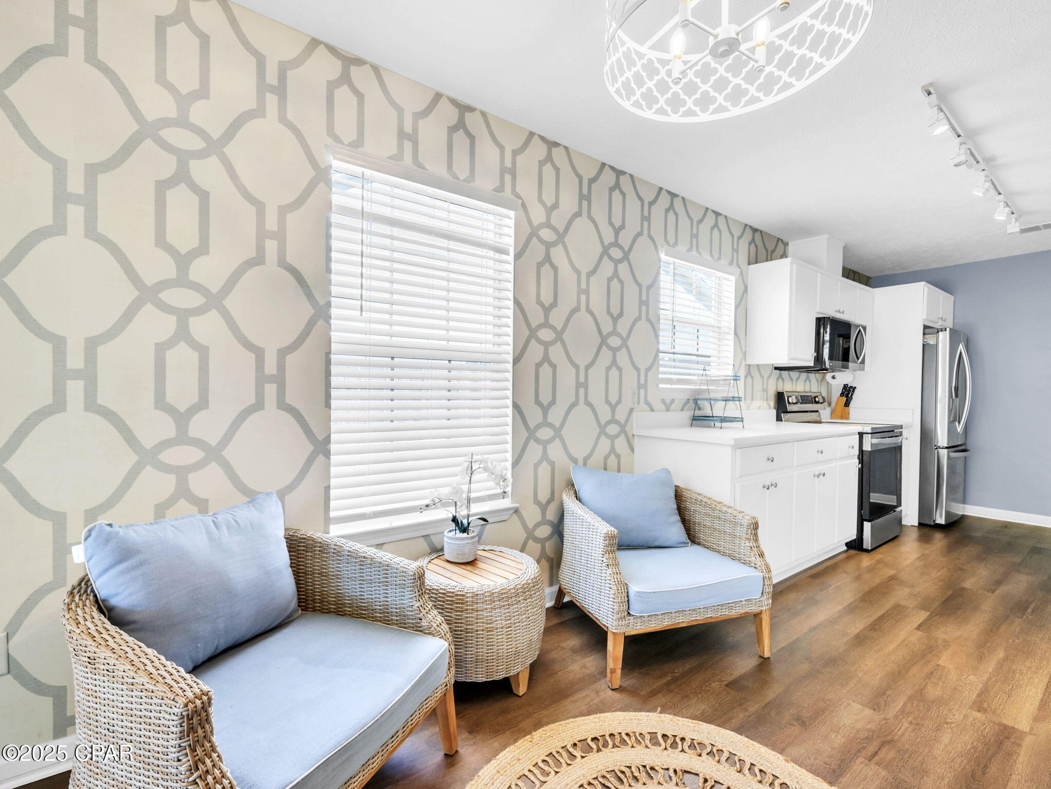 Image 24 For 3914 Vicar Street