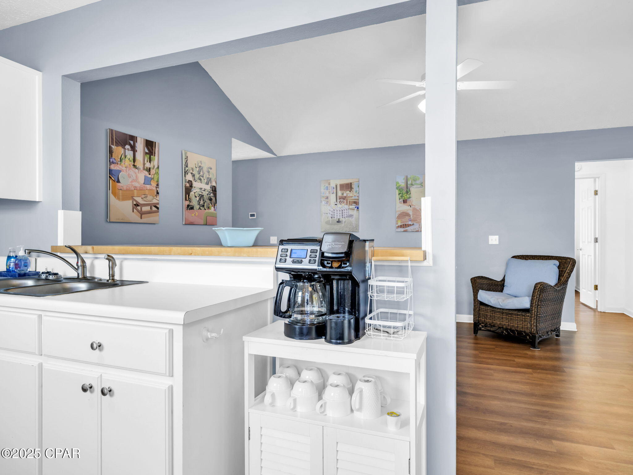 Image 26 For 3914 Vicar Street