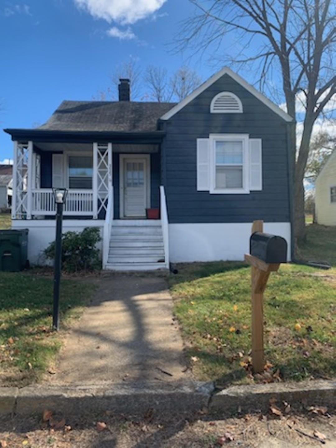 315 Austin Ave