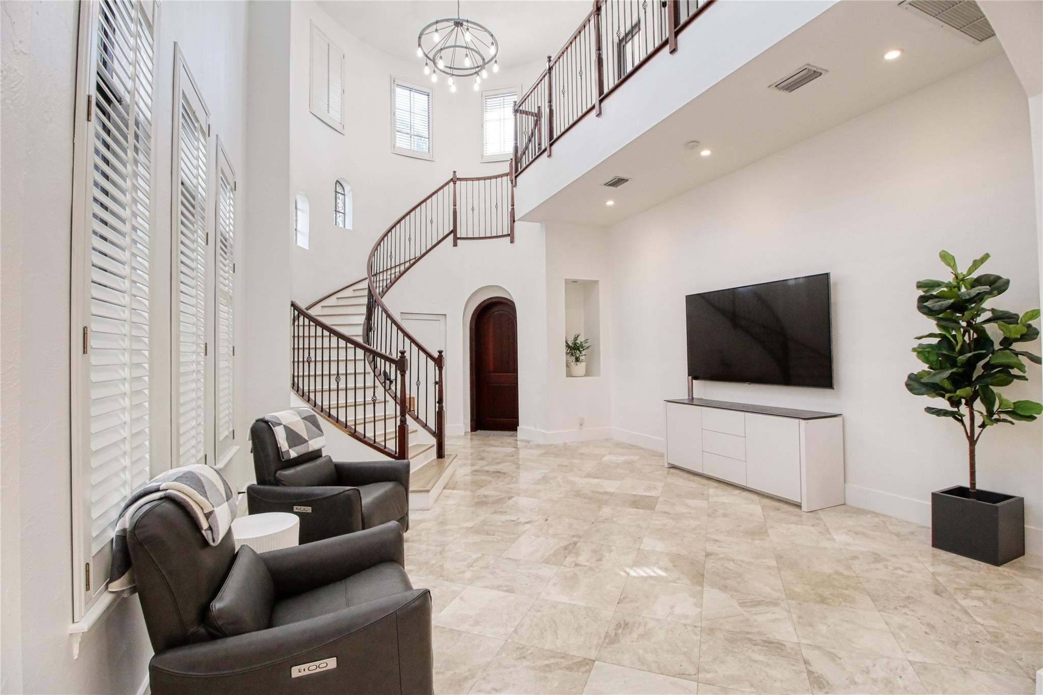 Homes for sale in Parkland, FL | 9417 Satinleaf Pl, Parkland, FL 33076 | MLS# F10536277