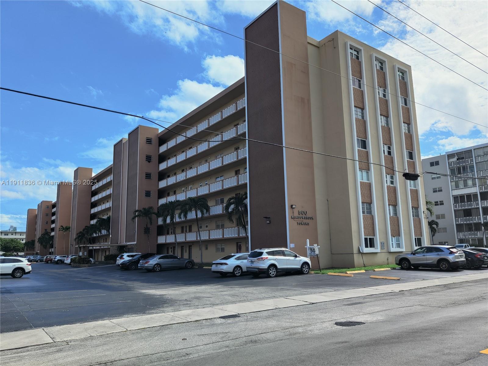 Meadowbrook Condo Apts Bl