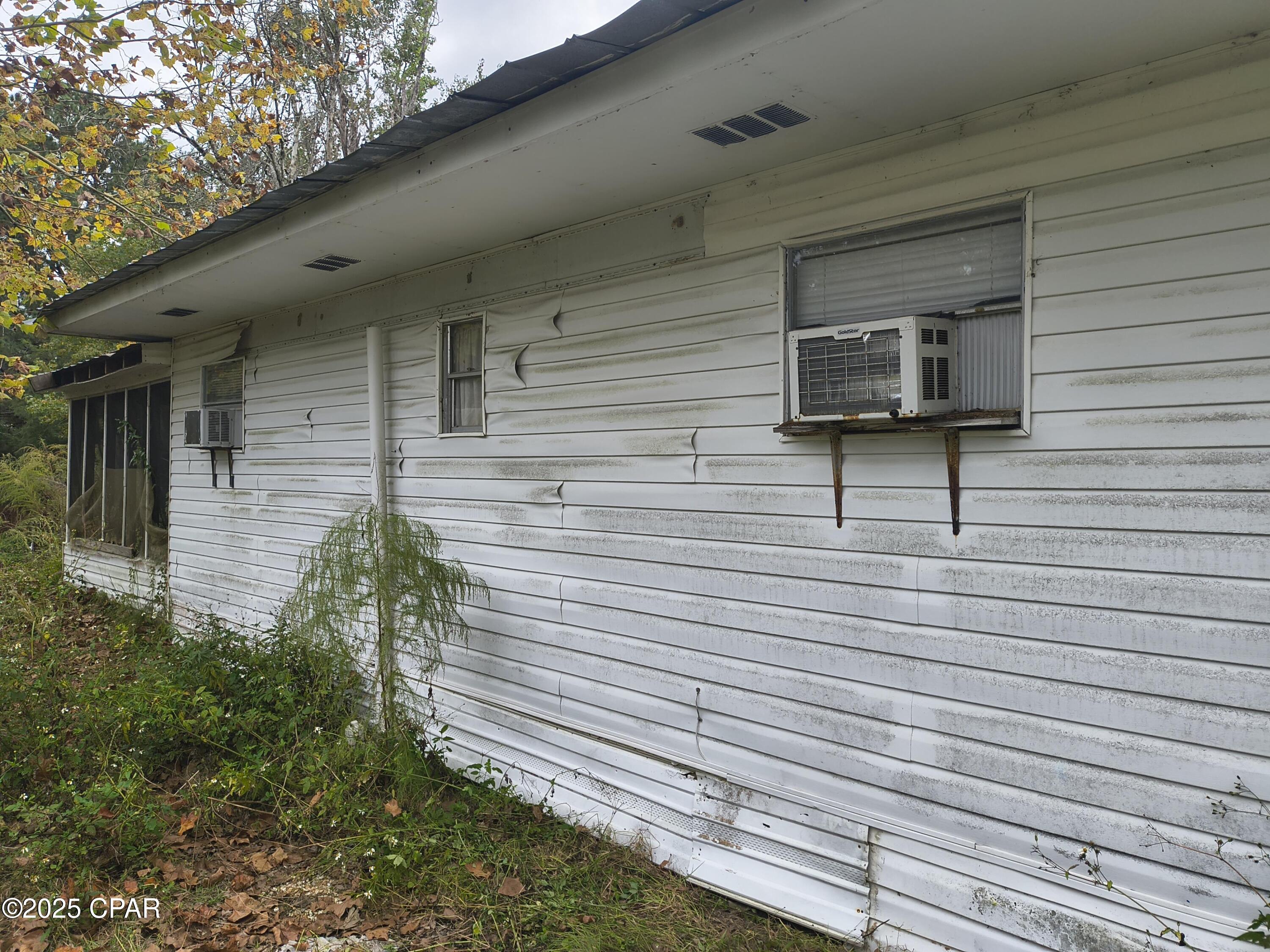 Image 5 For 2611 Holmes Creek Road