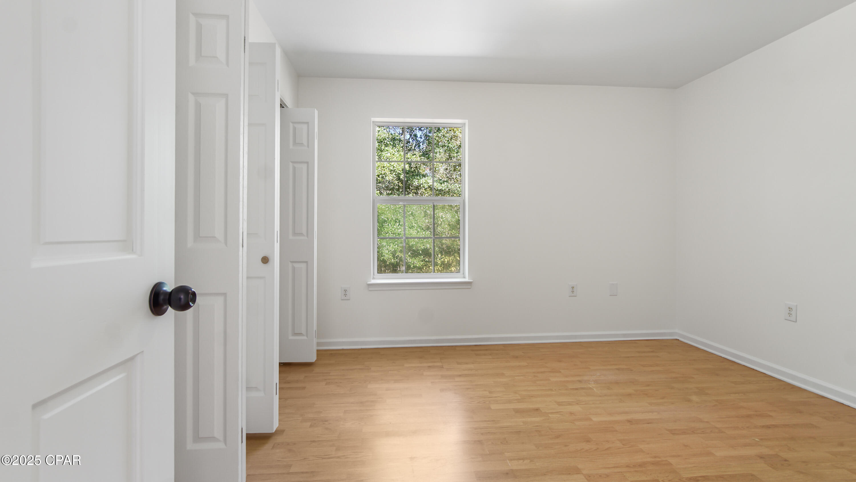 Image 23 For 300 Deer Trail