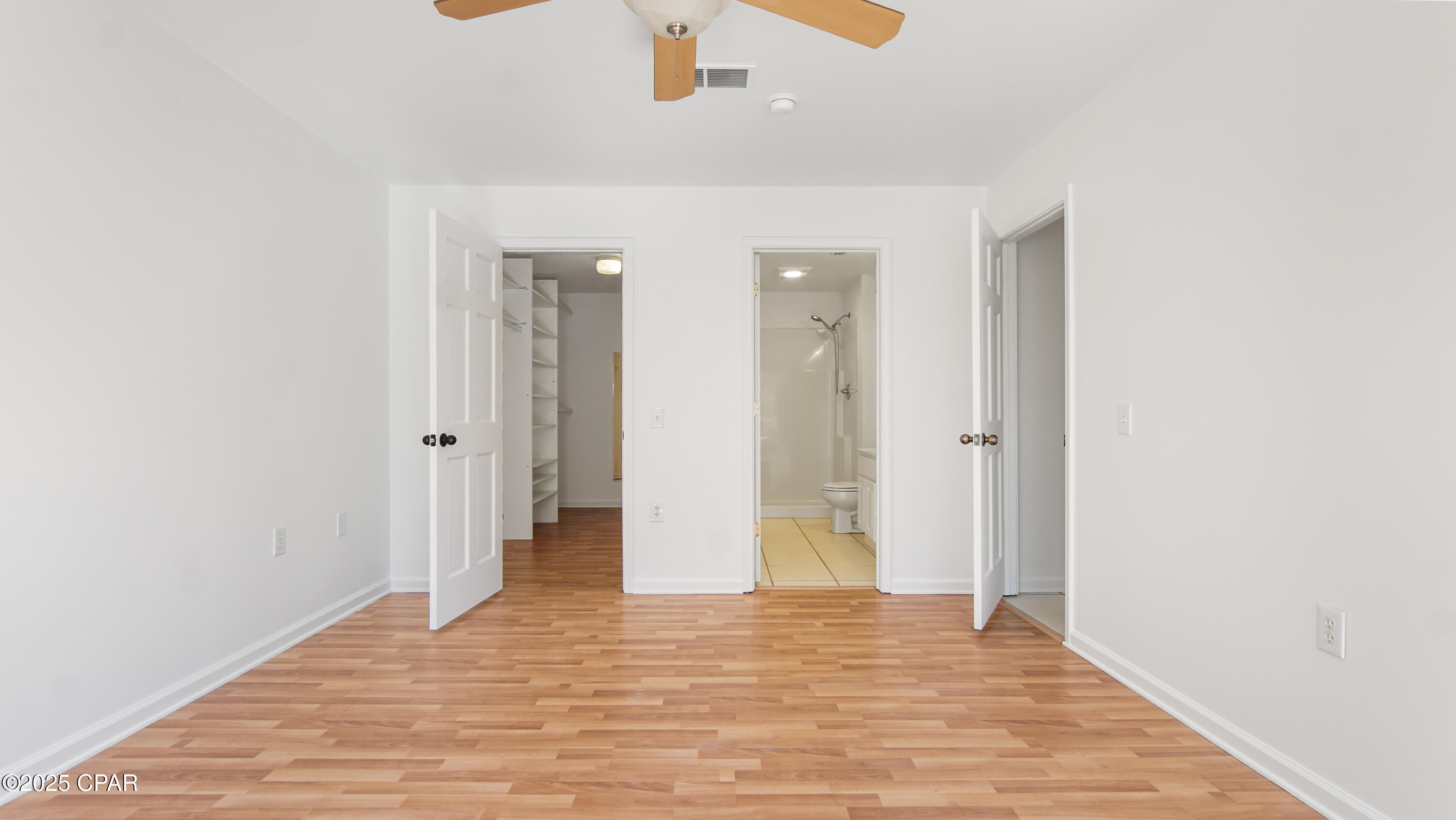 Image 26 For 300 Deer Trail