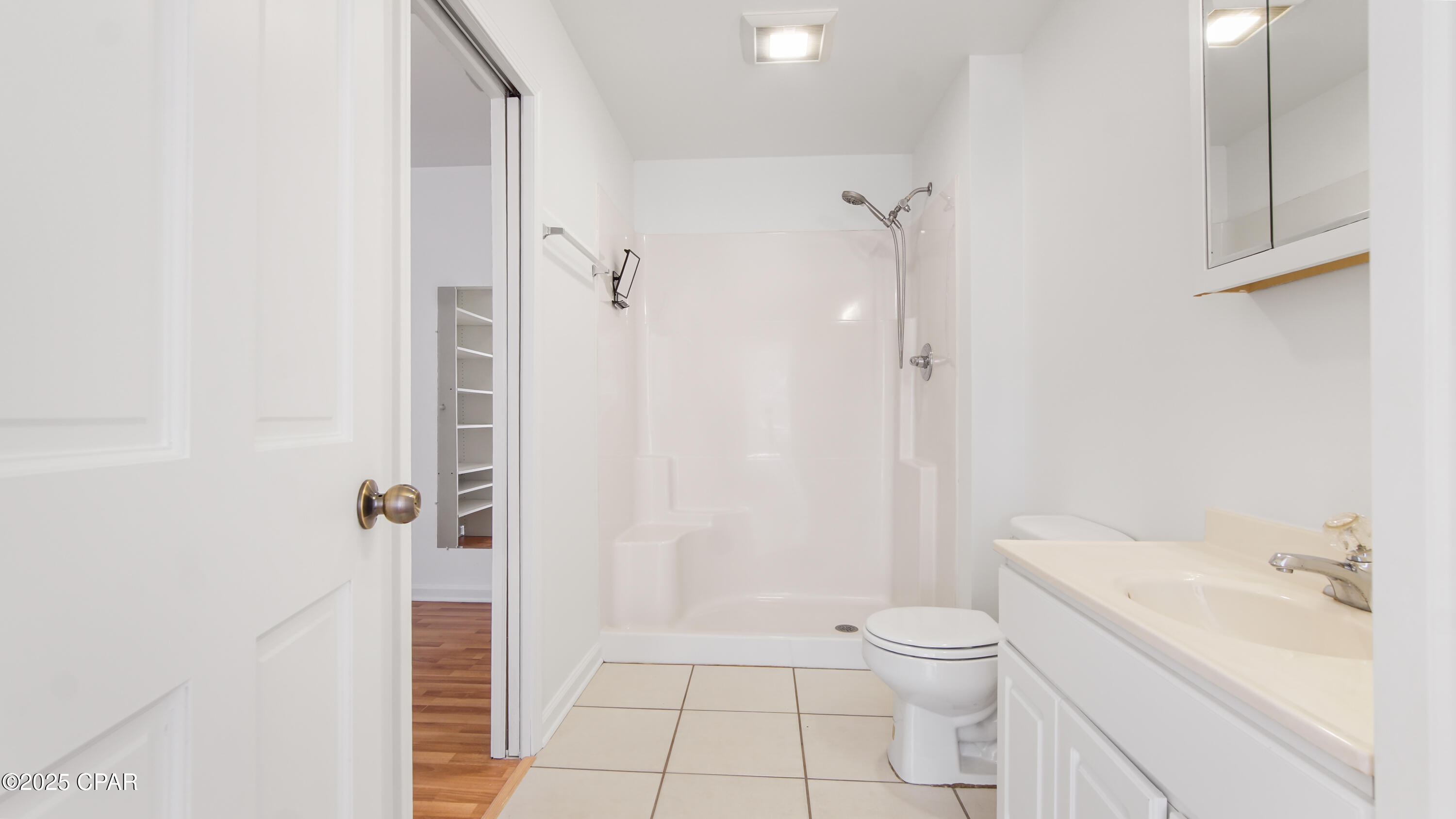 Image 27 For 300 Deer Trail