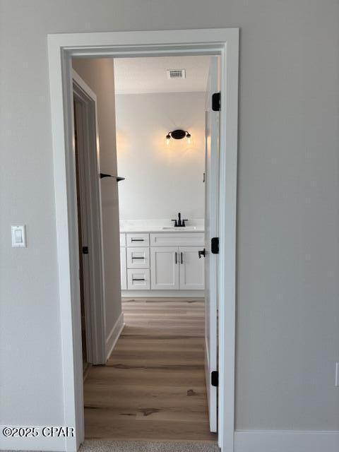 Image 6 For 7076 Traditions Drive Drive